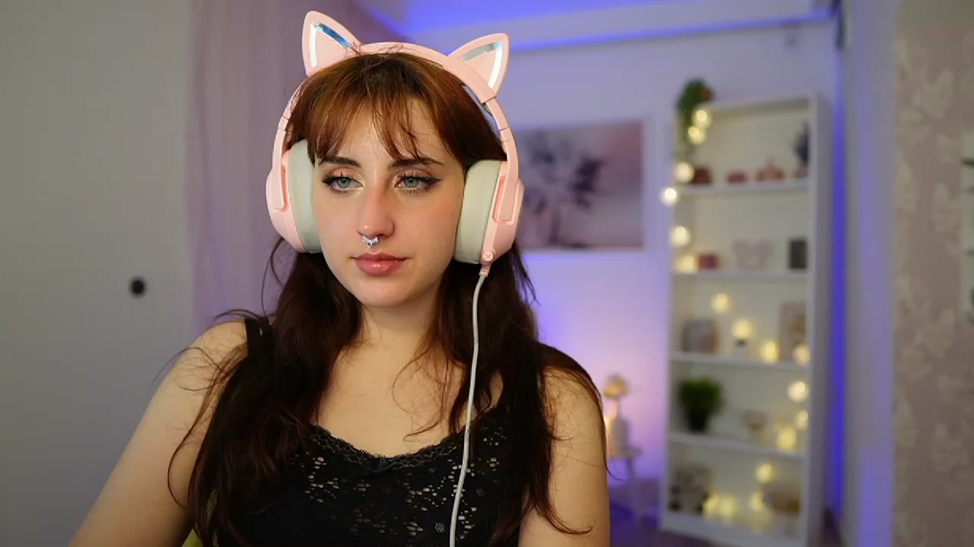 Gallery image thumbnail from Cherry_Acid18's myfreecams stream on, 10/10/2023, 21:10 image 2 of 20