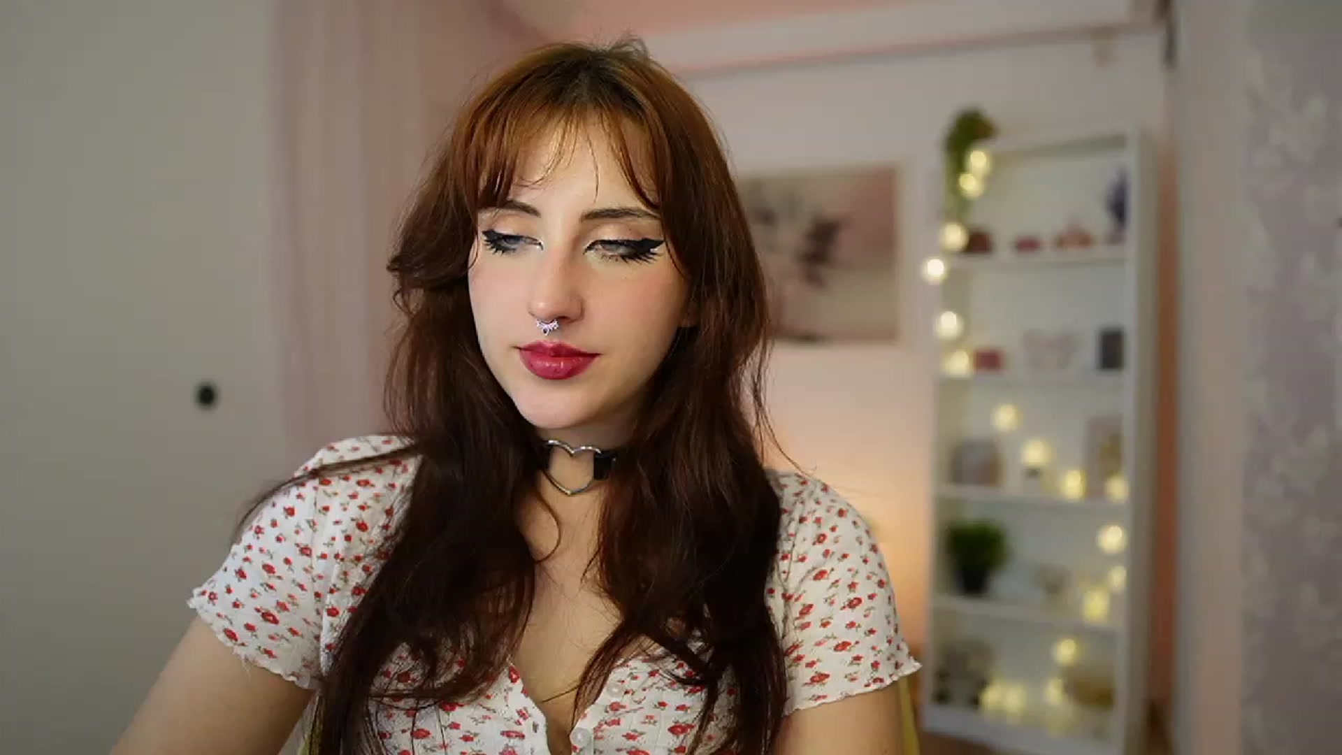 Gallery image thumbnail from Cherry_Acid18's myfreecams stream on, 10/12/2023, 19:28 image 12 of 20