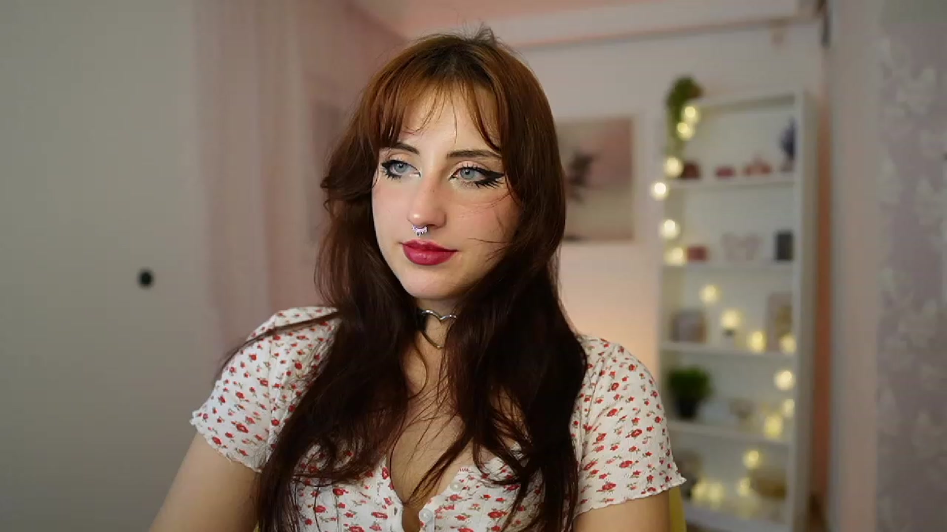 Gallery image thumbnail from Cherry_Acid18's myfreecams stream on, 10/12/2023, 19:28 image 13 of 20
