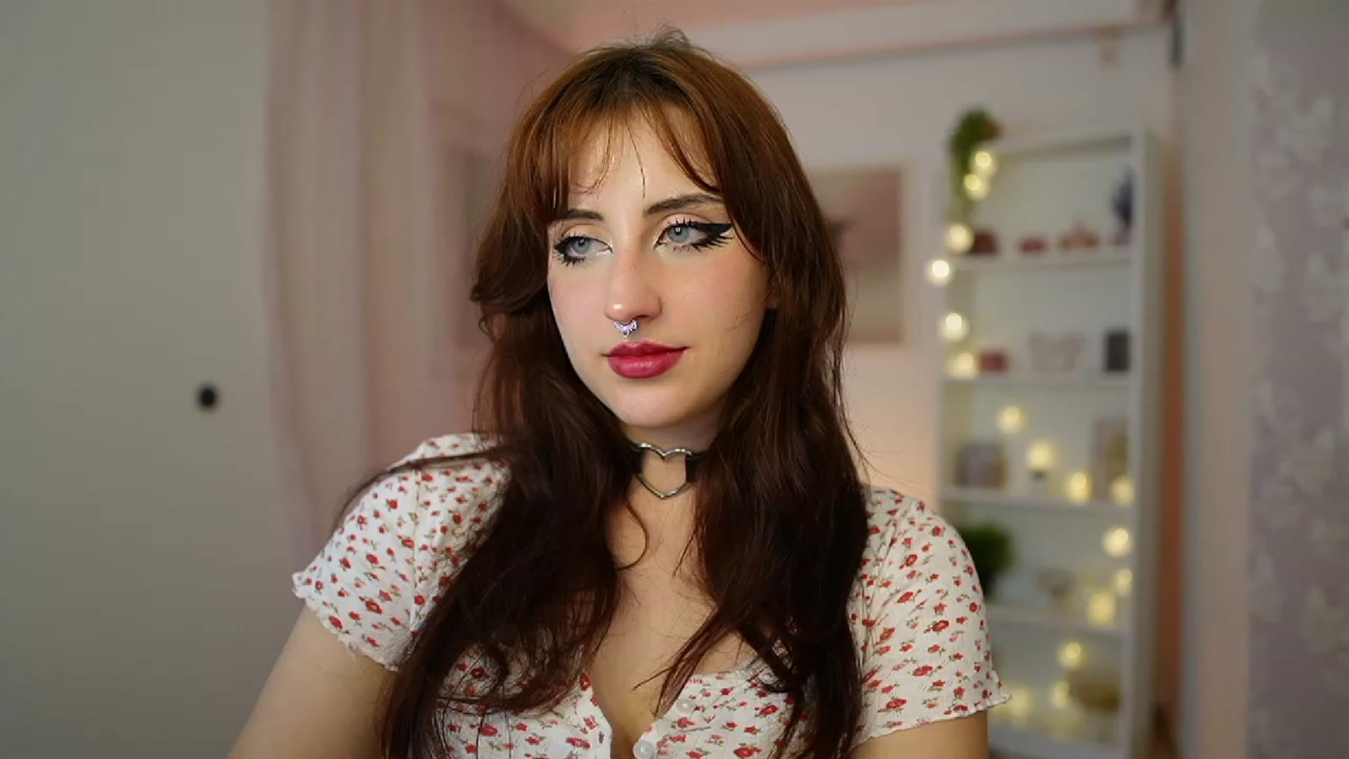Gallery image thumbnail from Cherry_Acid18's myfreecams stream on, 10/12/2023, 19:28 image 11 of 20