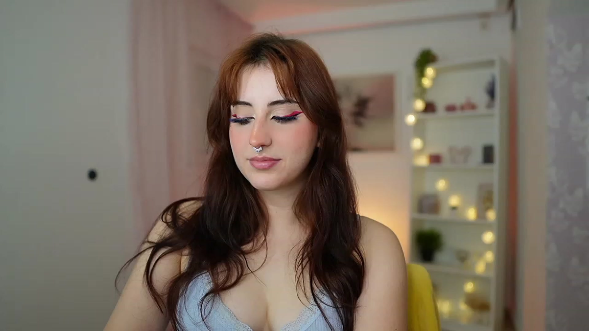 Gallery image thumbnail from Cherry_Acid18's myfreecams stream on, 10/16/2023, 18:54 image 11 of 20