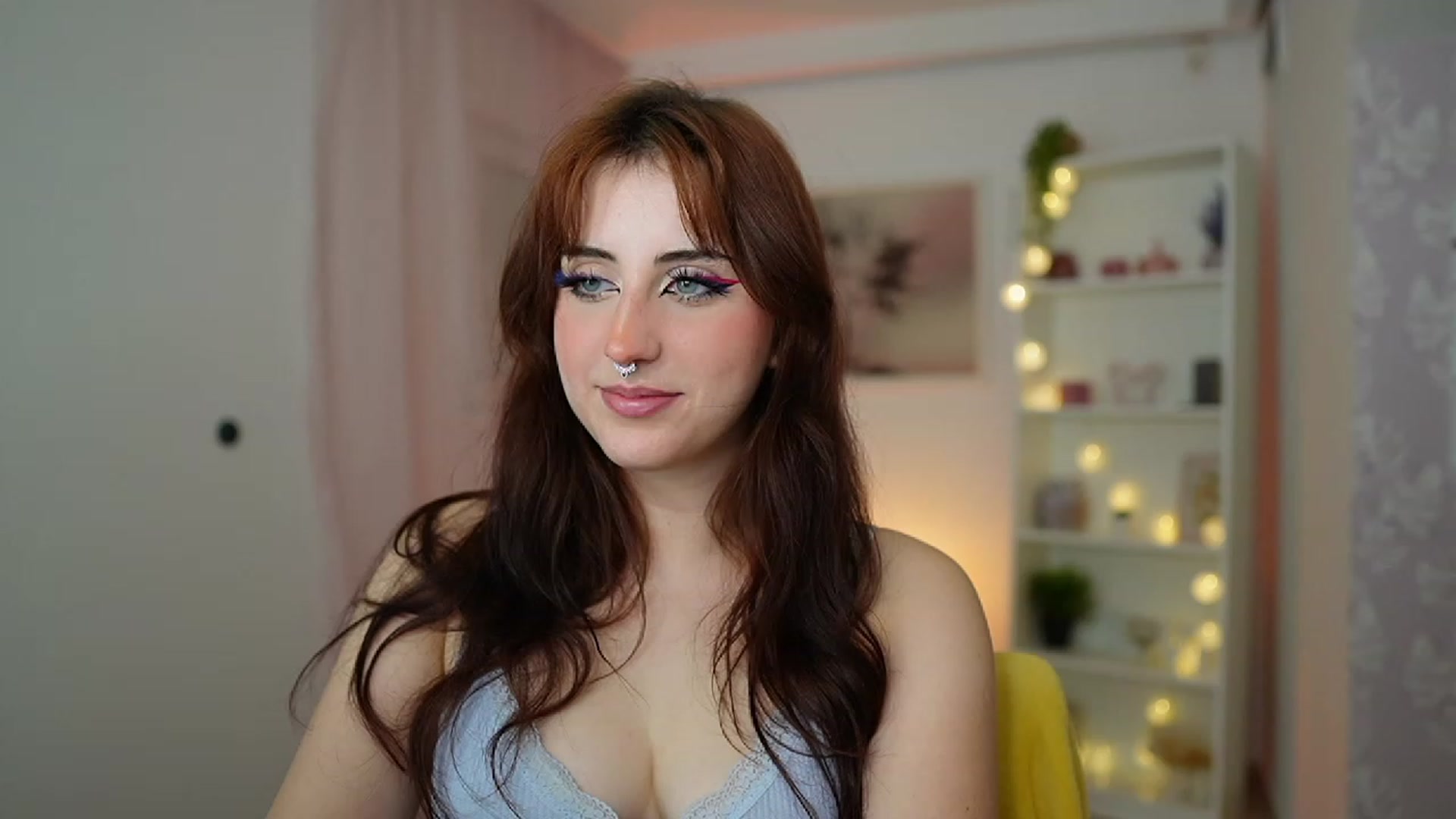 Gallery image thumbnail from Cherry_Acid18's myfreecams stream on, 10/16/2023, 18:54 image 10 of 20