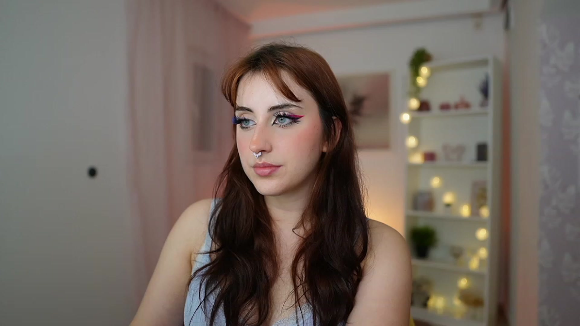 Gallery image thumbnail from Cherry_Acid18's myfreecams stream on, 10/16/2023, 20:51 image 18 of 20
