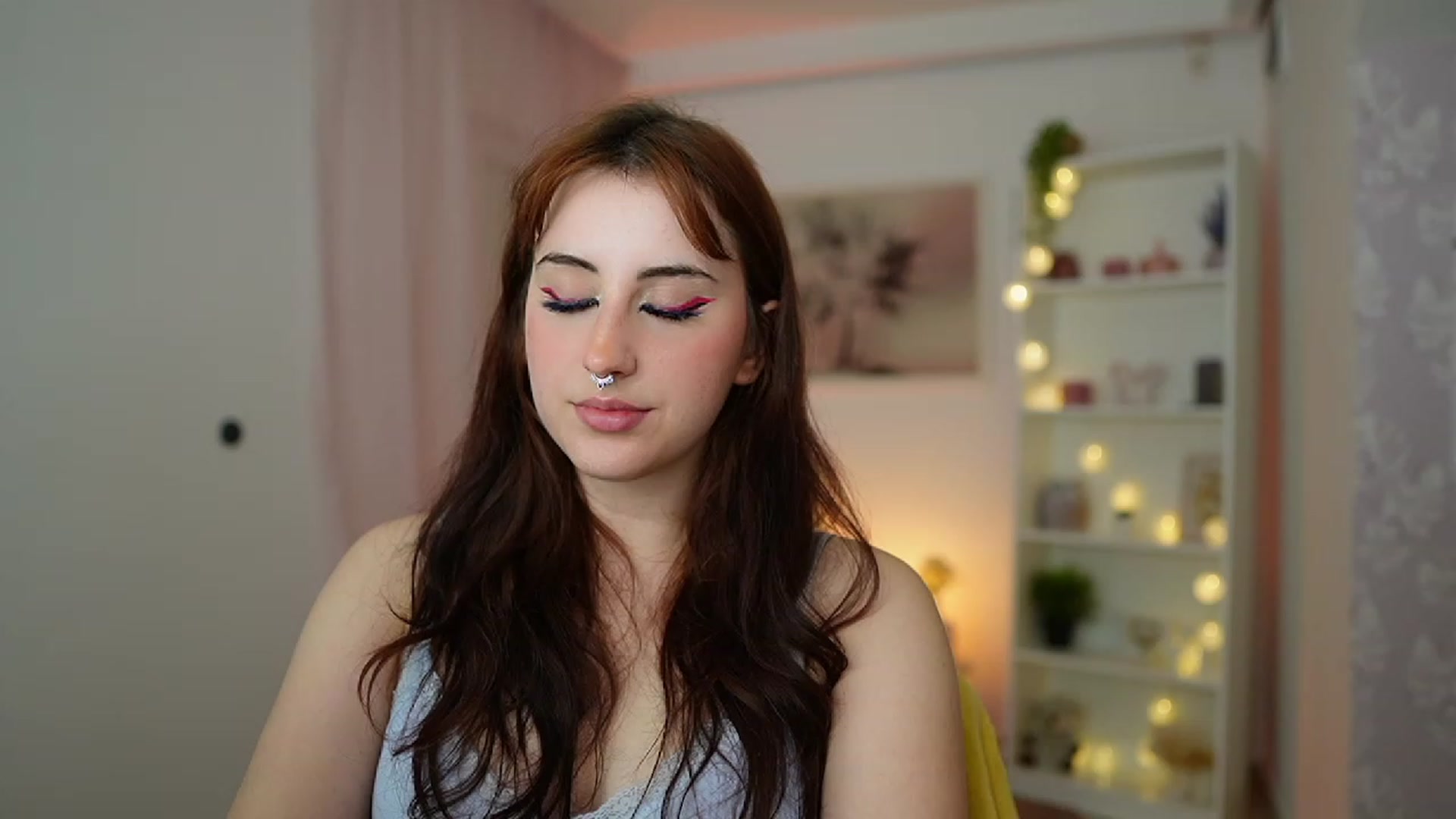 Gallery image thumbnail from Cherry_Acid18's myfreecams stream on, 10/16/2023, 21:35 image 13 of 20
