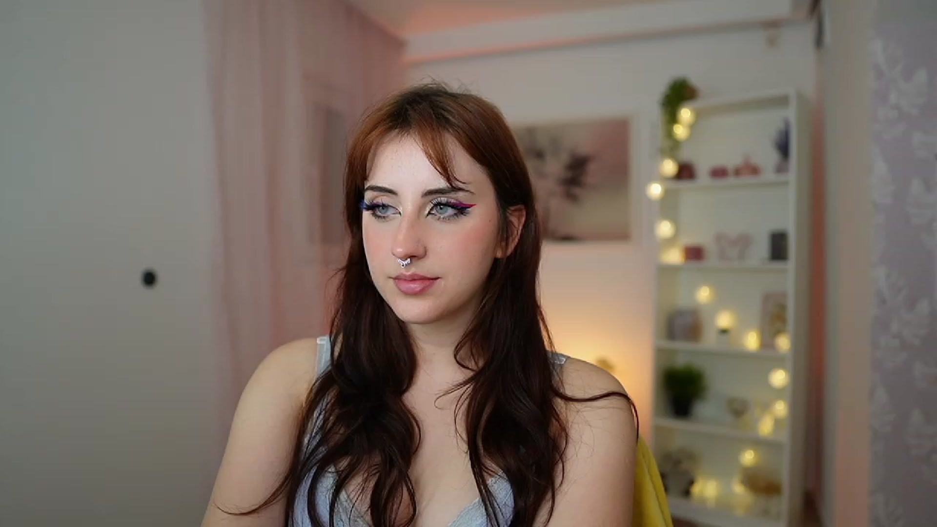 Gallery image thumbnail from Cherry_Acid18's myfreecams stream on, 10/16/2023, 23:05 image 12 of 20