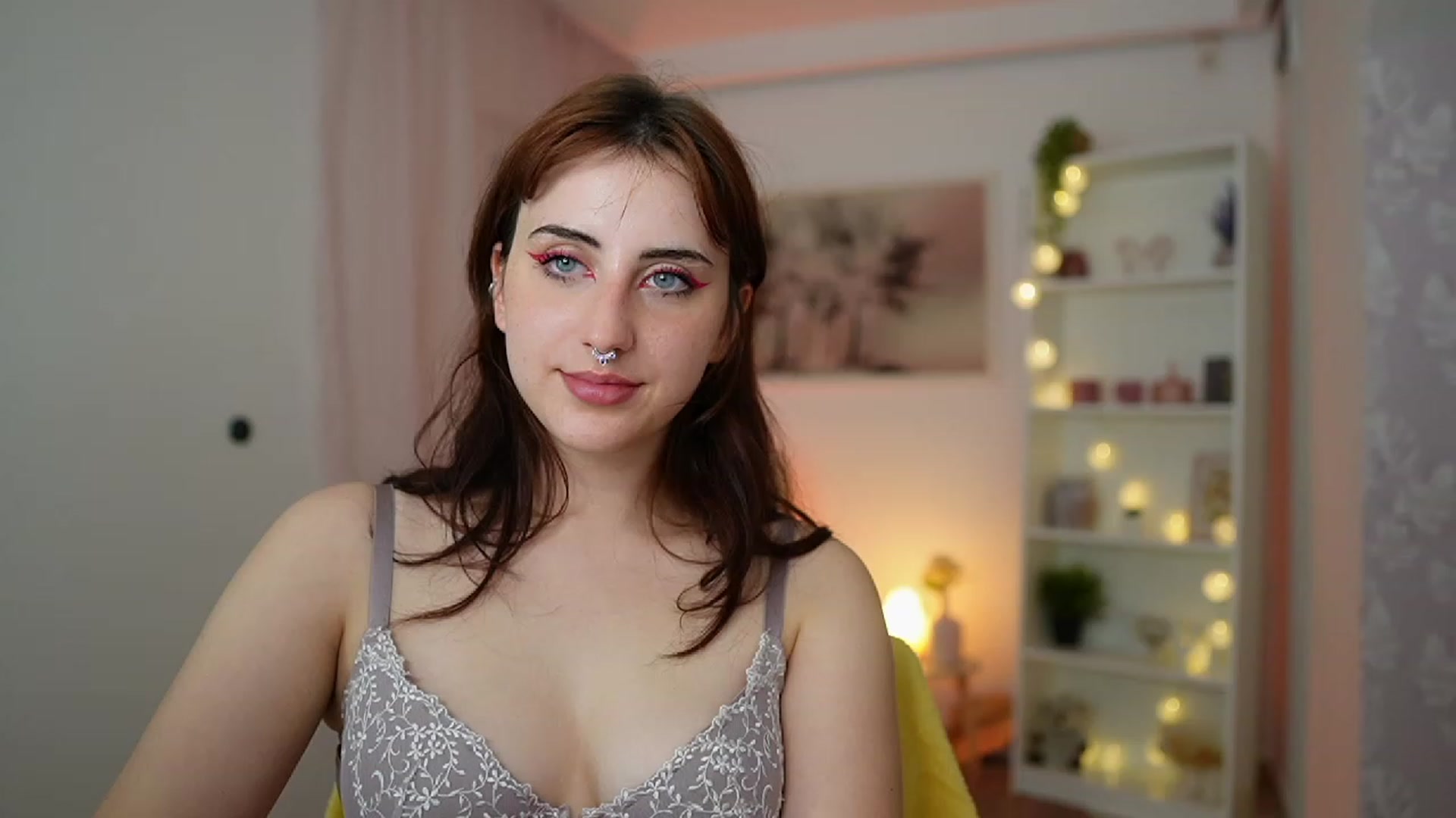 Gallery image thumbnail from Cherry_Acid18's myfreecams stream on, 10/17/2023, 22:43 image 9 of 20