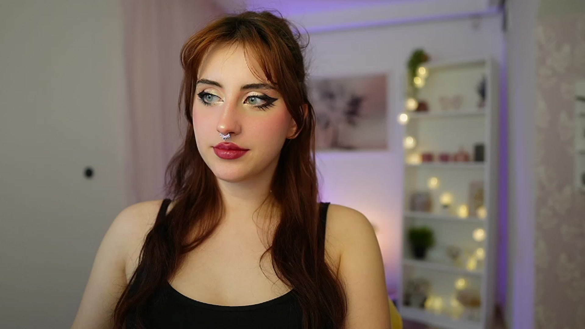 Gallery image thumbnail from Cherry_Acid18's myfreecams stream on, 10/18/2023, 20:09 image 2 of 20