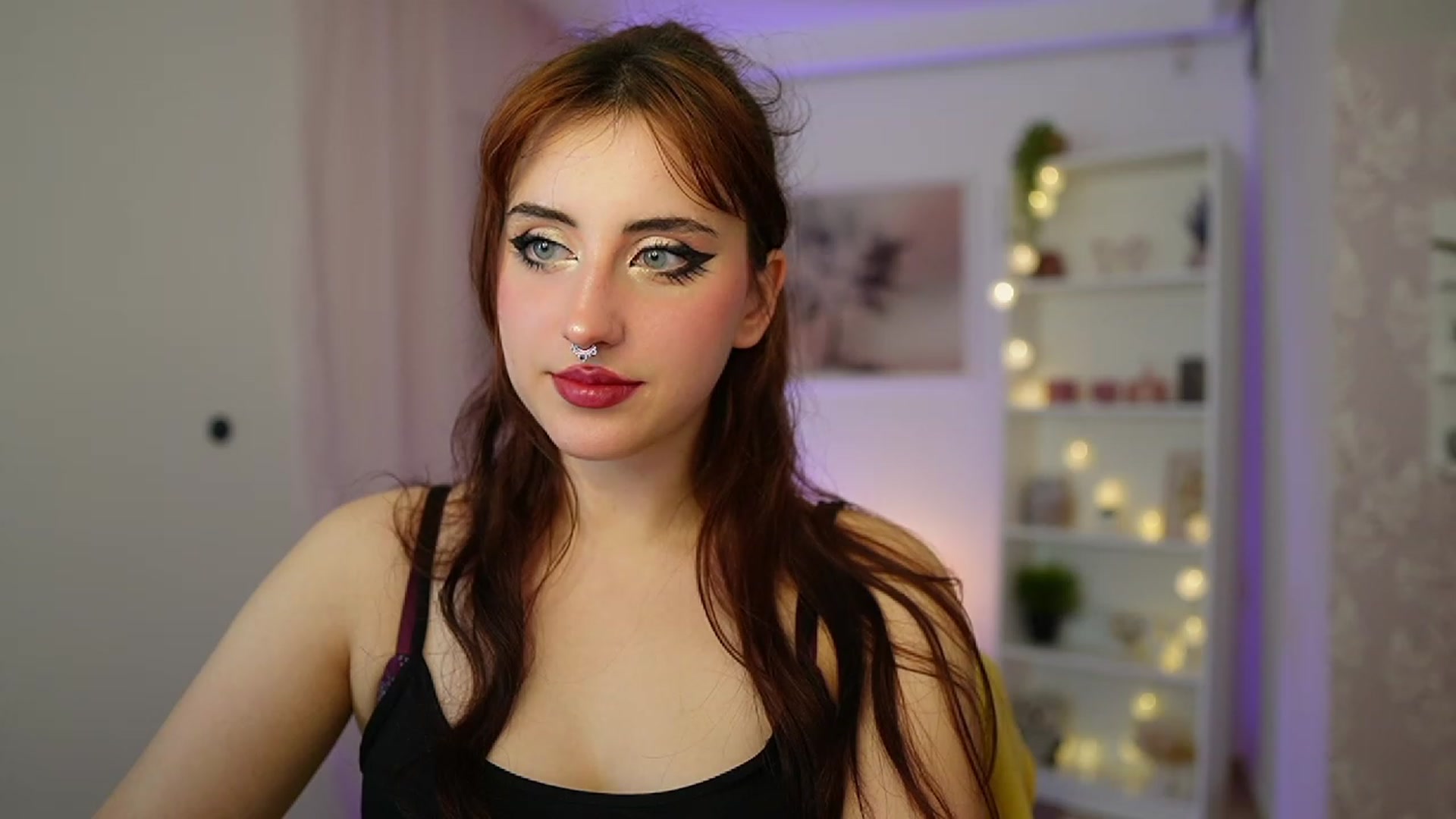 Gallery image thumbnail from Cherry_Acid18's myfreecams stream on, 10/18/2023, 20:09 image 19 of 20