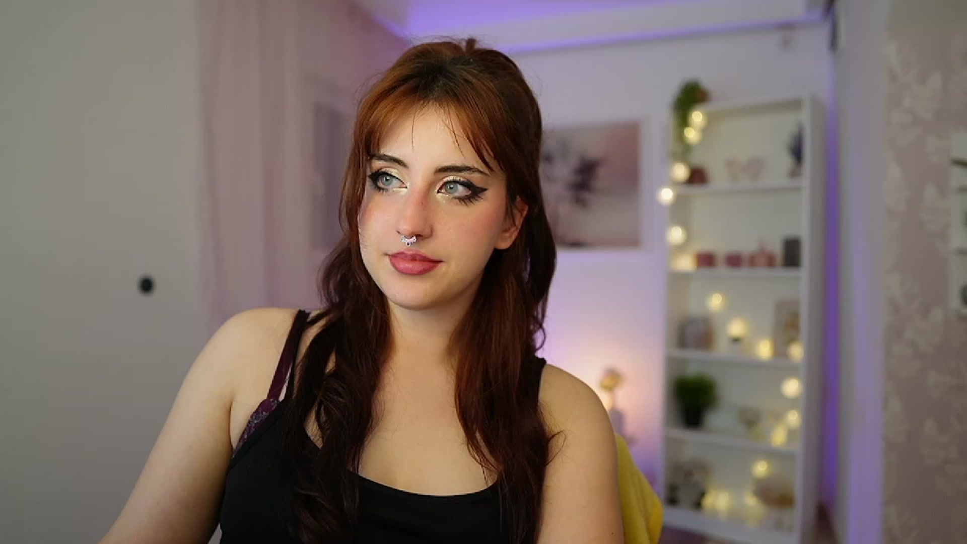 Gallery image thumbnail from Cherry_Acid18's myfreecams stream on, 10/18/2023, 23:01 image 11 of 20