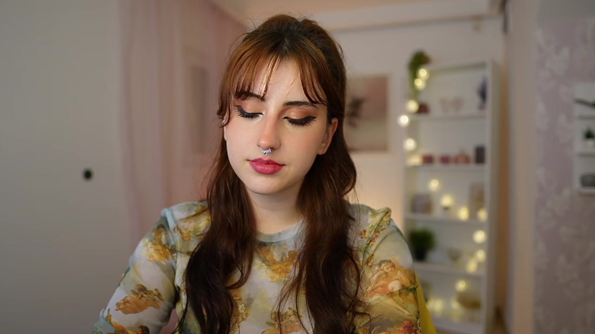 Gallery image thumbnail from Cherry_Acid18's myfreecams stream on, 10/19/2023, 20:27 image 12 of 20