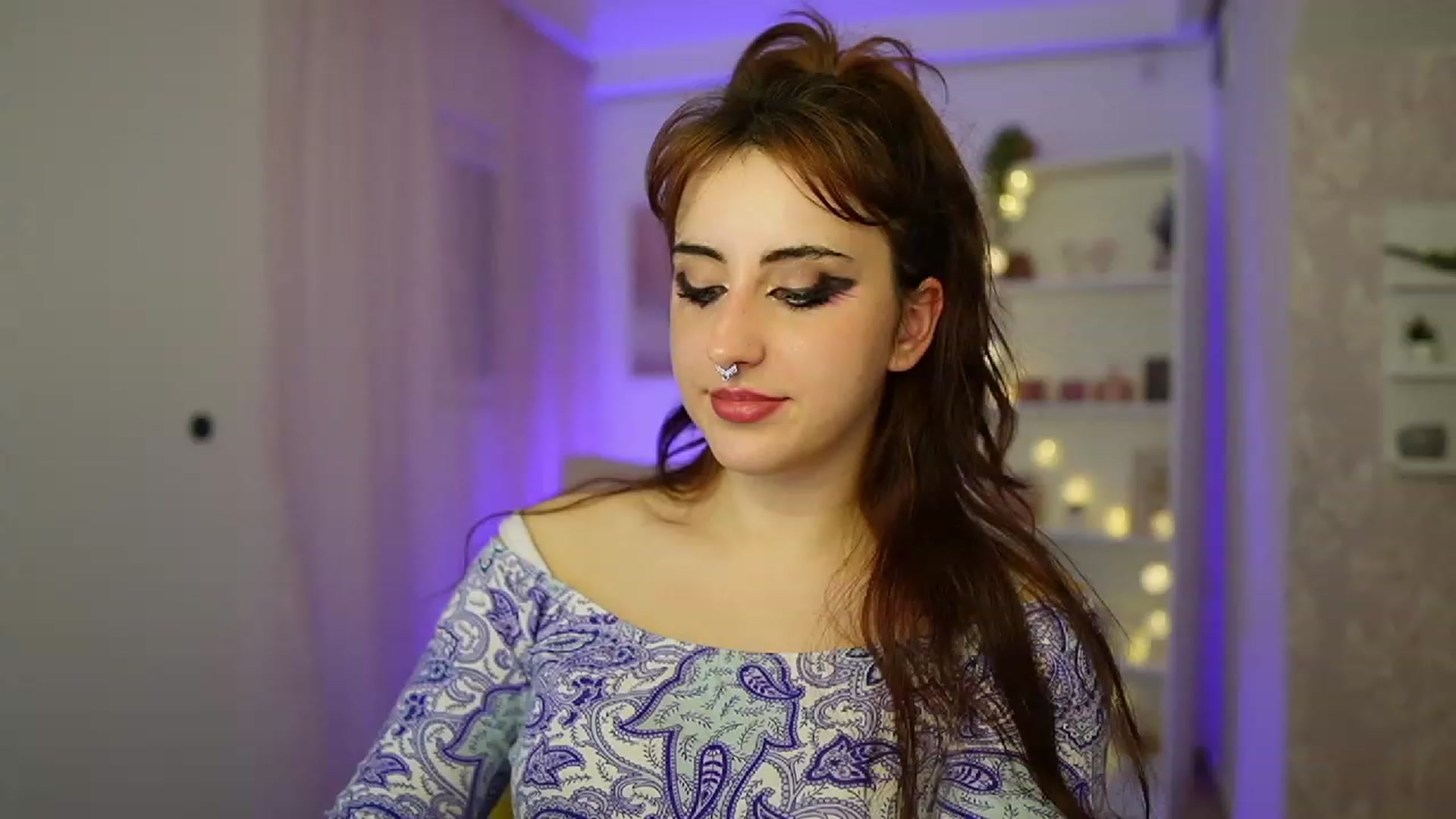 Gallery image thumbnail from Cherry_Acid18's myfreecams stream on, 10/20/2023, 22:44 image 13 of 20
