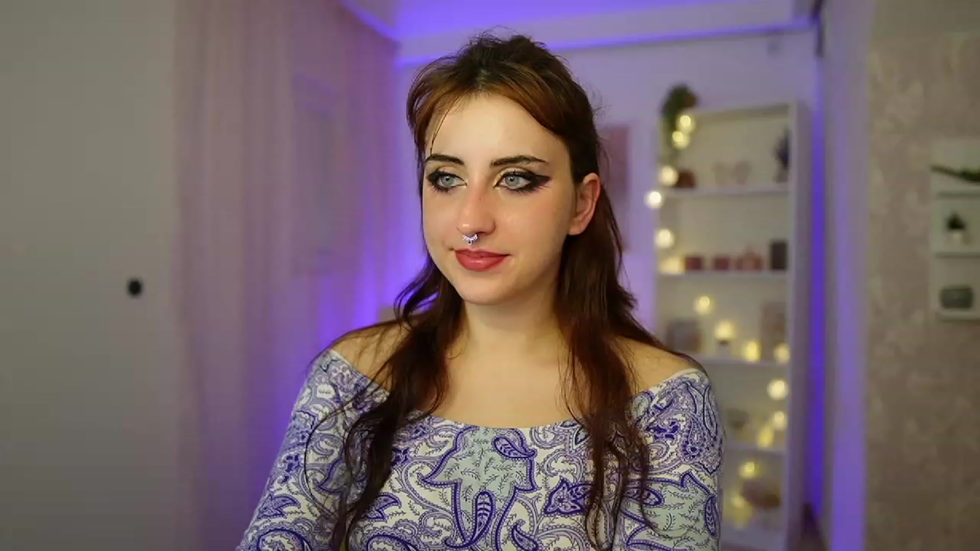 Gallery image thumbnail from Cherry_Acid18's myfreecams stream on, 10/20/2023, 23:11 image 6 of 20