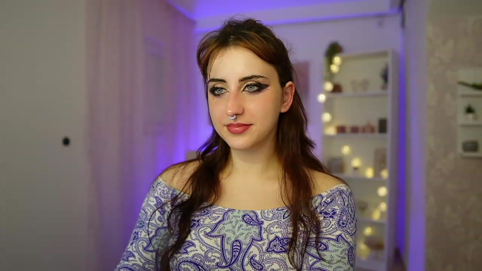 Gallery image thumbnail from Cherry_Acid18's myfreecams stream on, 10/20/2023, 23:11 image 4 of 20