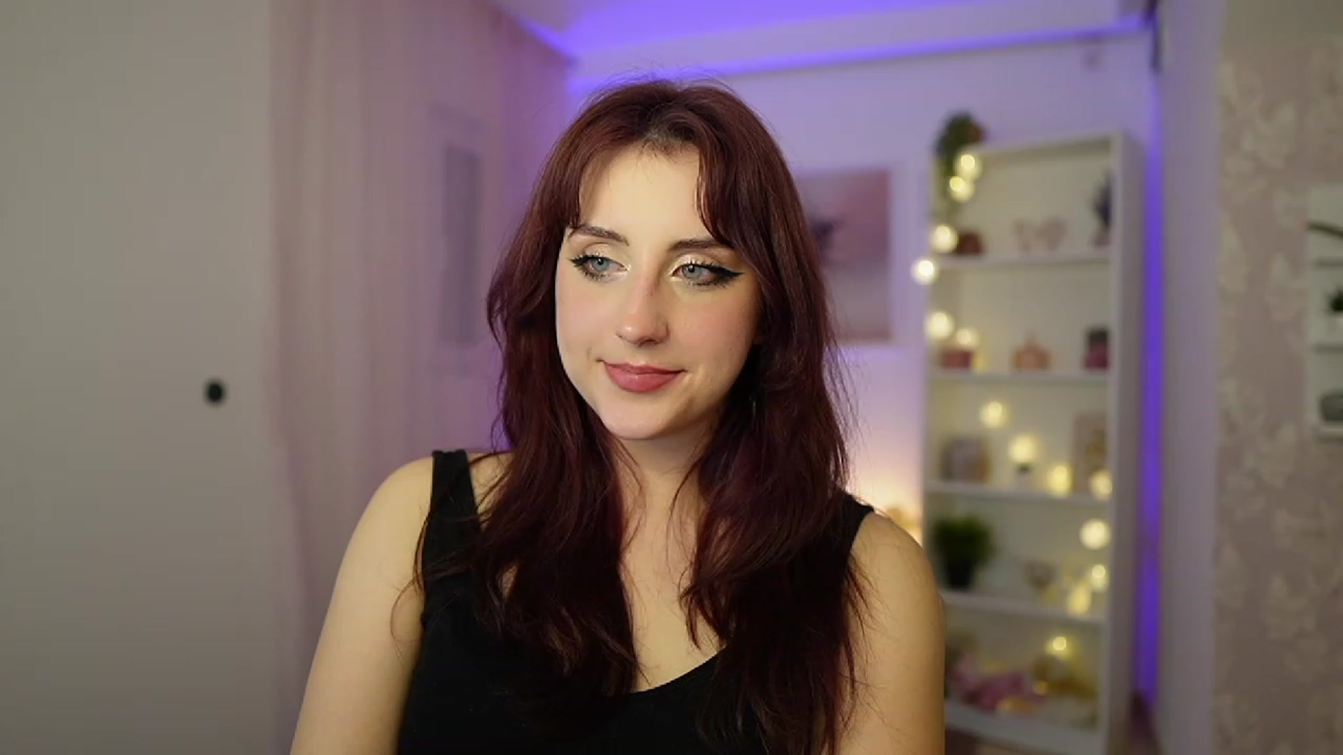 Gallery image thumbnail from Cherry_Acid18's myfreecams stream on, 11/06/2023, 21:07 image 12 of 20