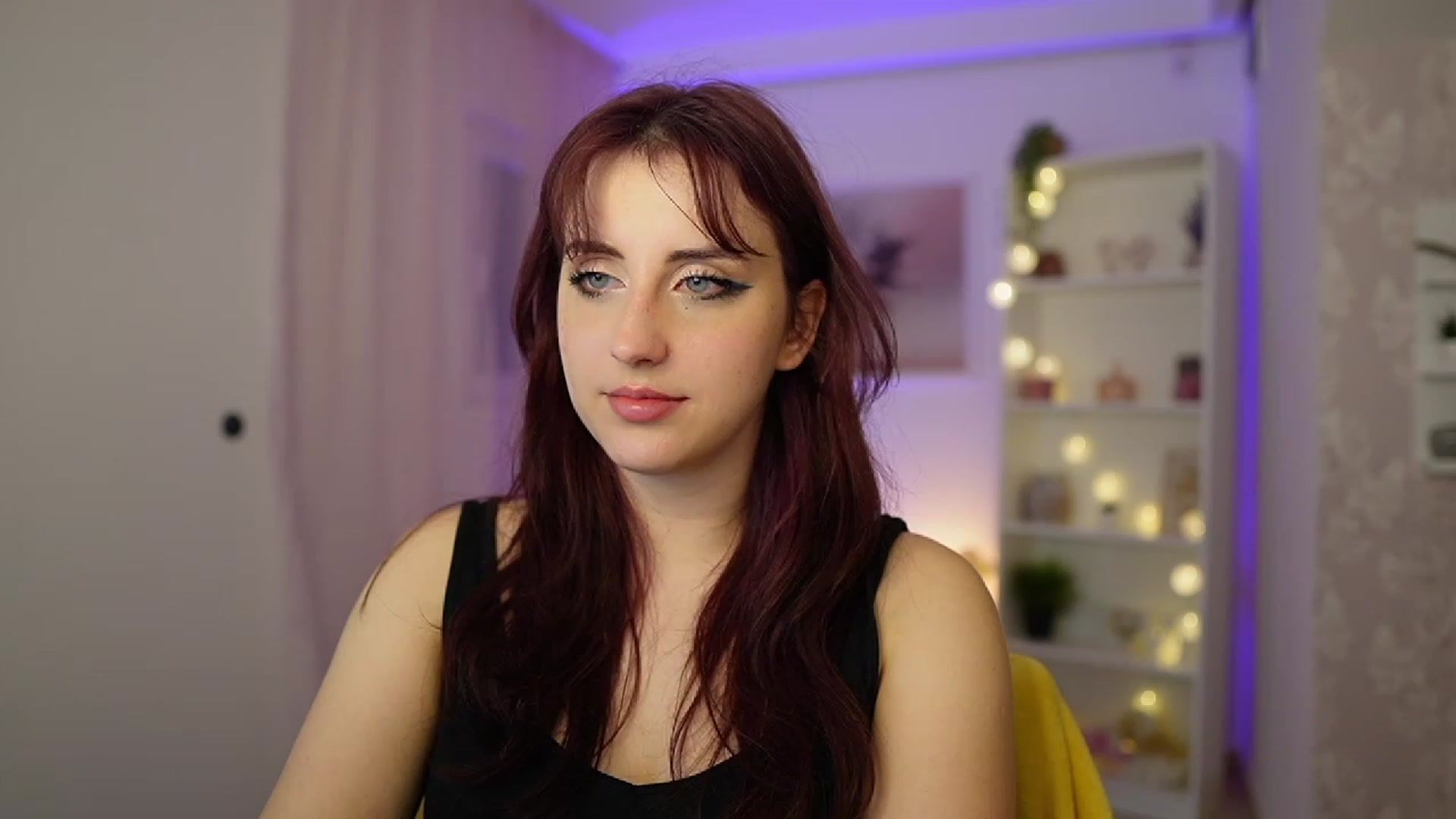 Gallery image thumbnail from Cherry_Acid18's myfreecams stream on, 11/07/2023, 24:10 image 3 of 20