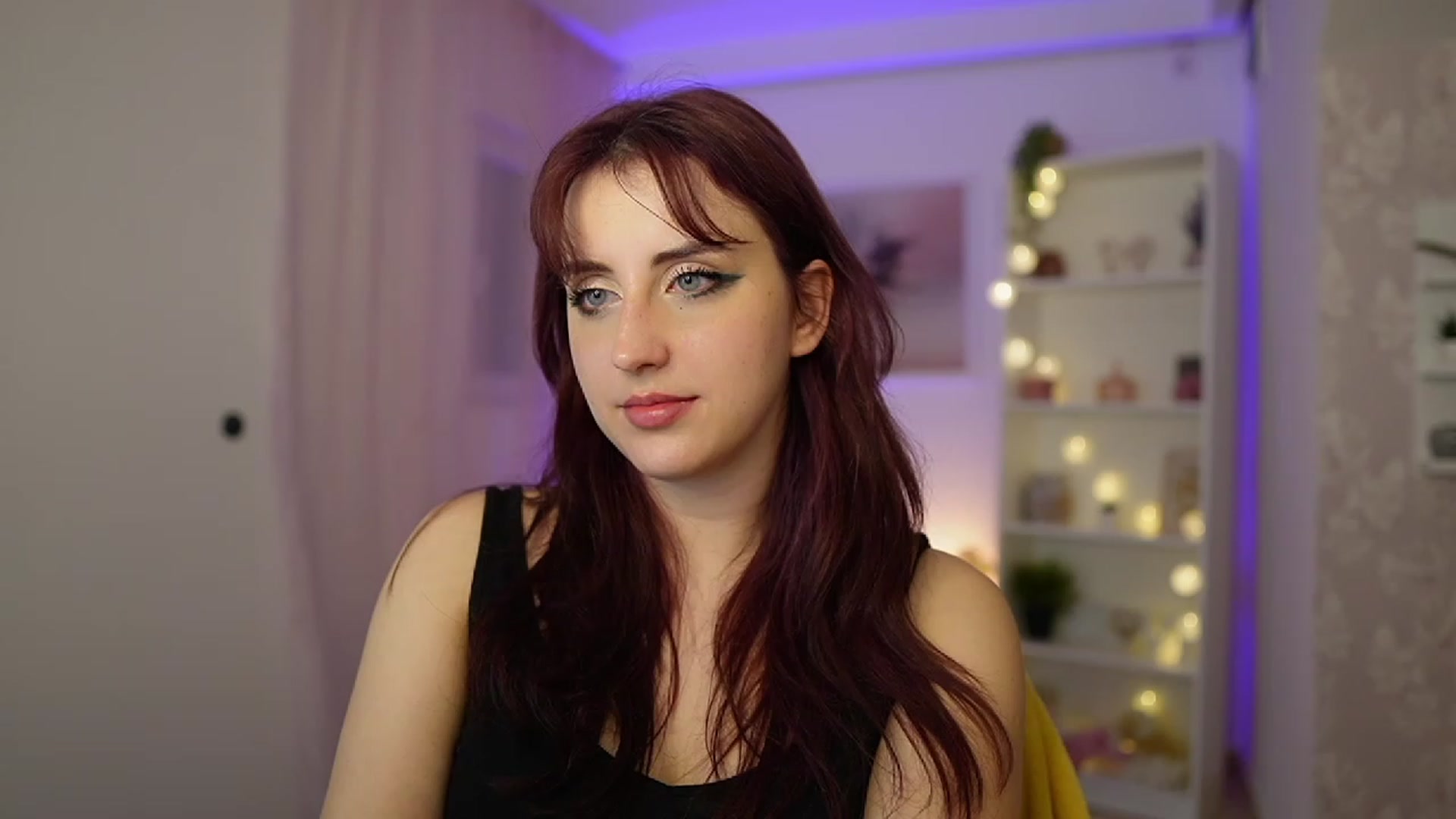 Gallery image thumbnail from Cherry_Acid18's myfreecams stream on, 11/07/2023, 24:10 image 10 of 20