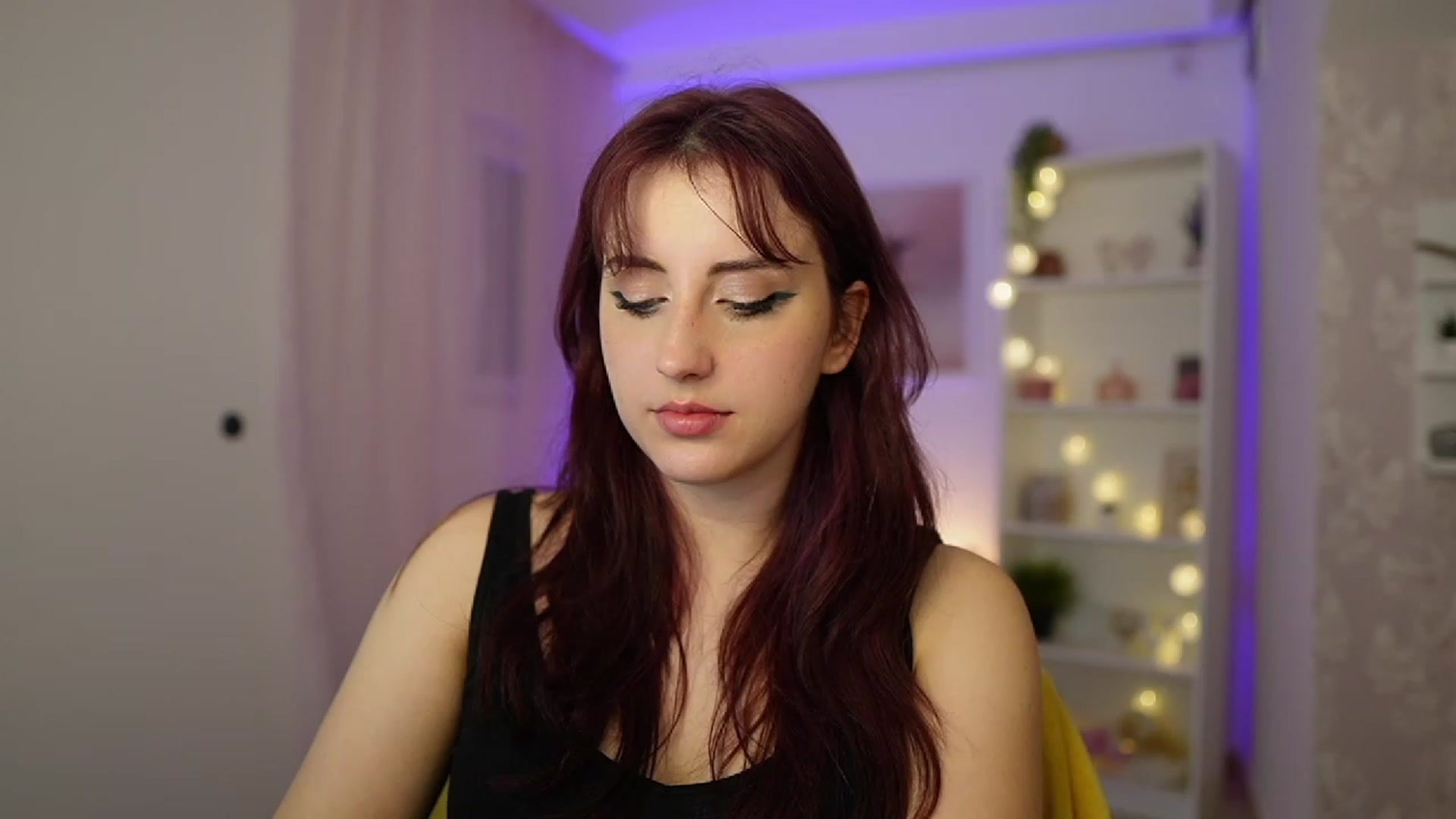 Gallery image thumbnail from Cherry_Acid18's myfreecams stream on, 11/07/2023, 24:10 image 11 of 20