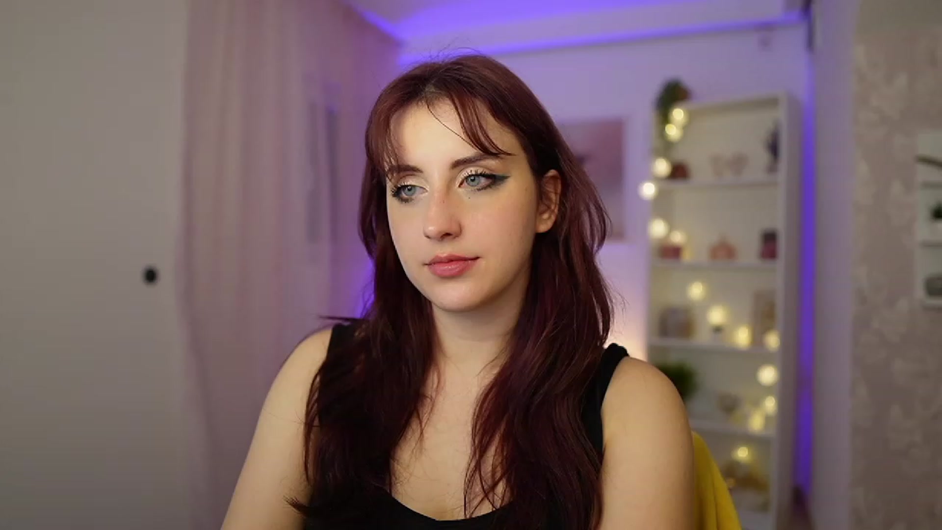 Gallery image thumbnail from Cherry_Acid18's myfreecams stream on, 11/07/2023, 24:10 image 15 of 20
