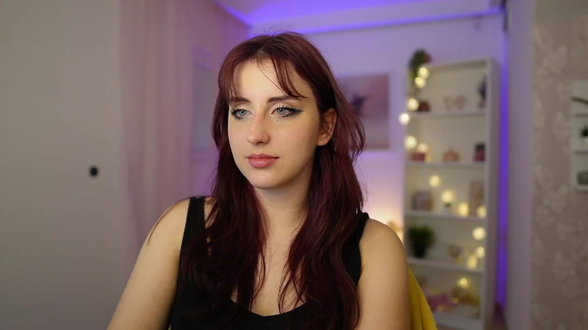 Gallery image thumbnail from Cherry_Acid18's myfreecams stream on, 11/07/2023, 24:10 image 7 of 20