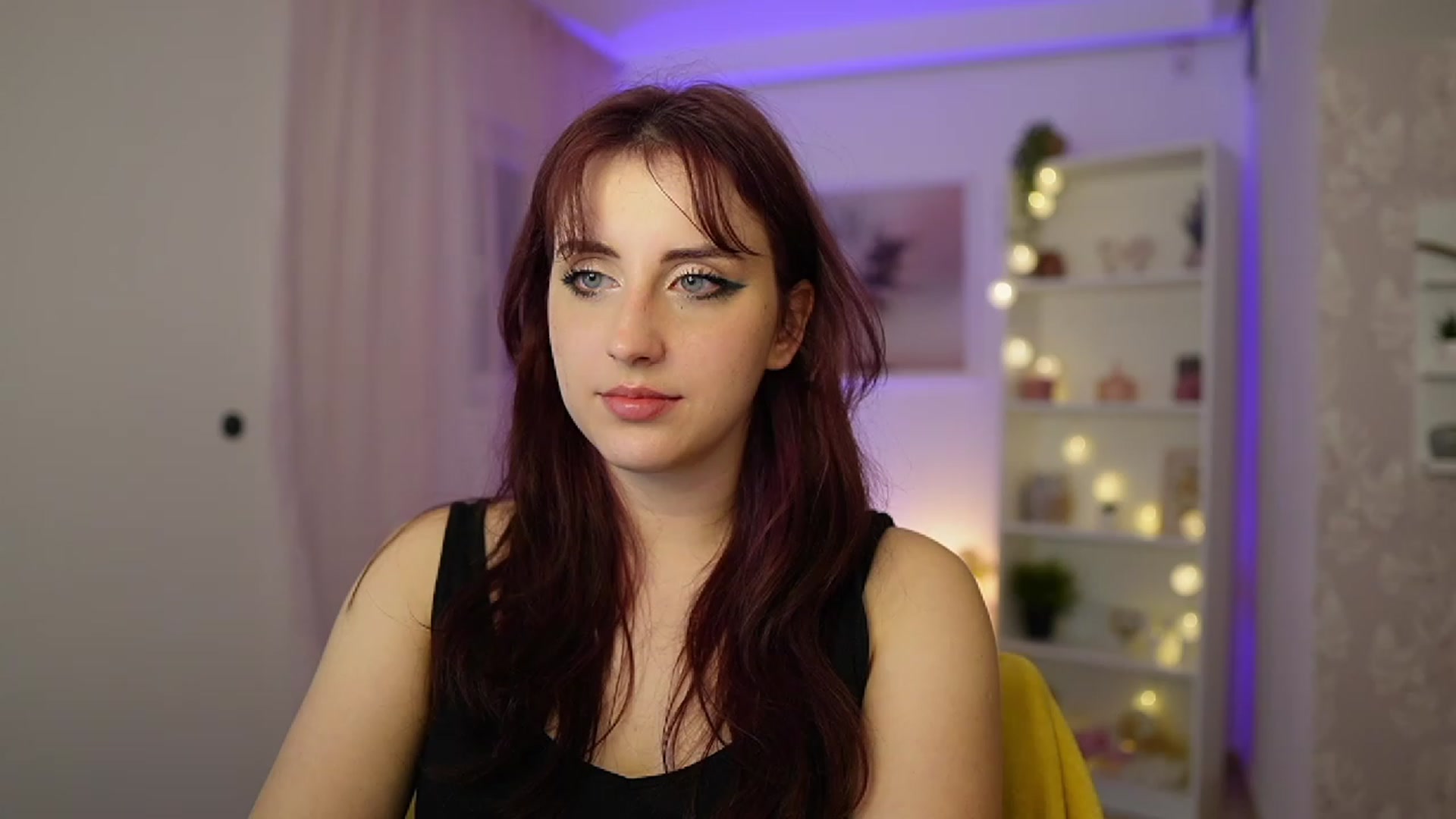 Gallery image thumbnail from Cherry_Acid18's myfreecams stream on, 11/07/2023, 24:10 image 1 of 20