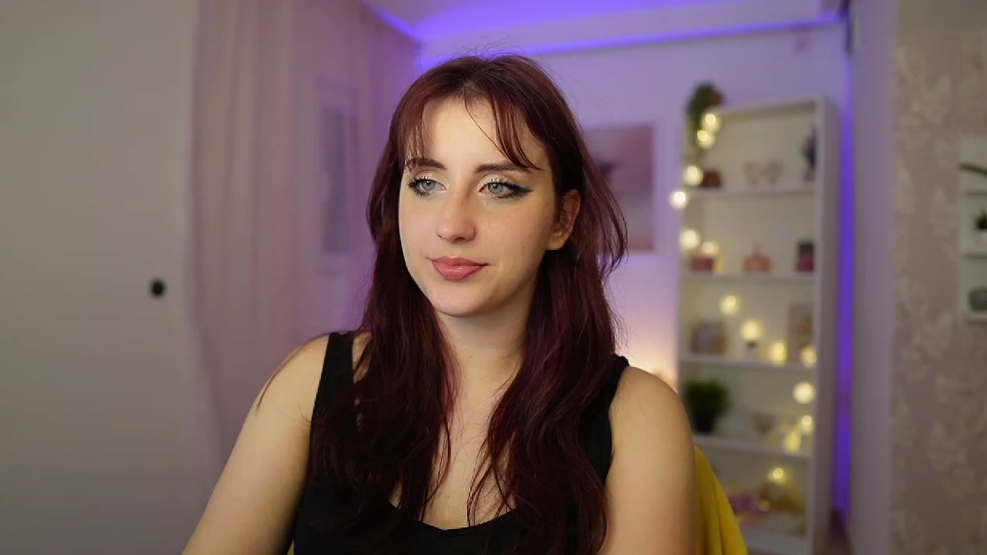 Gallery image thumbnail from Cherry_Acid18's myfreecams stream on, 11/07/2023, 24:10 image 4 of 20