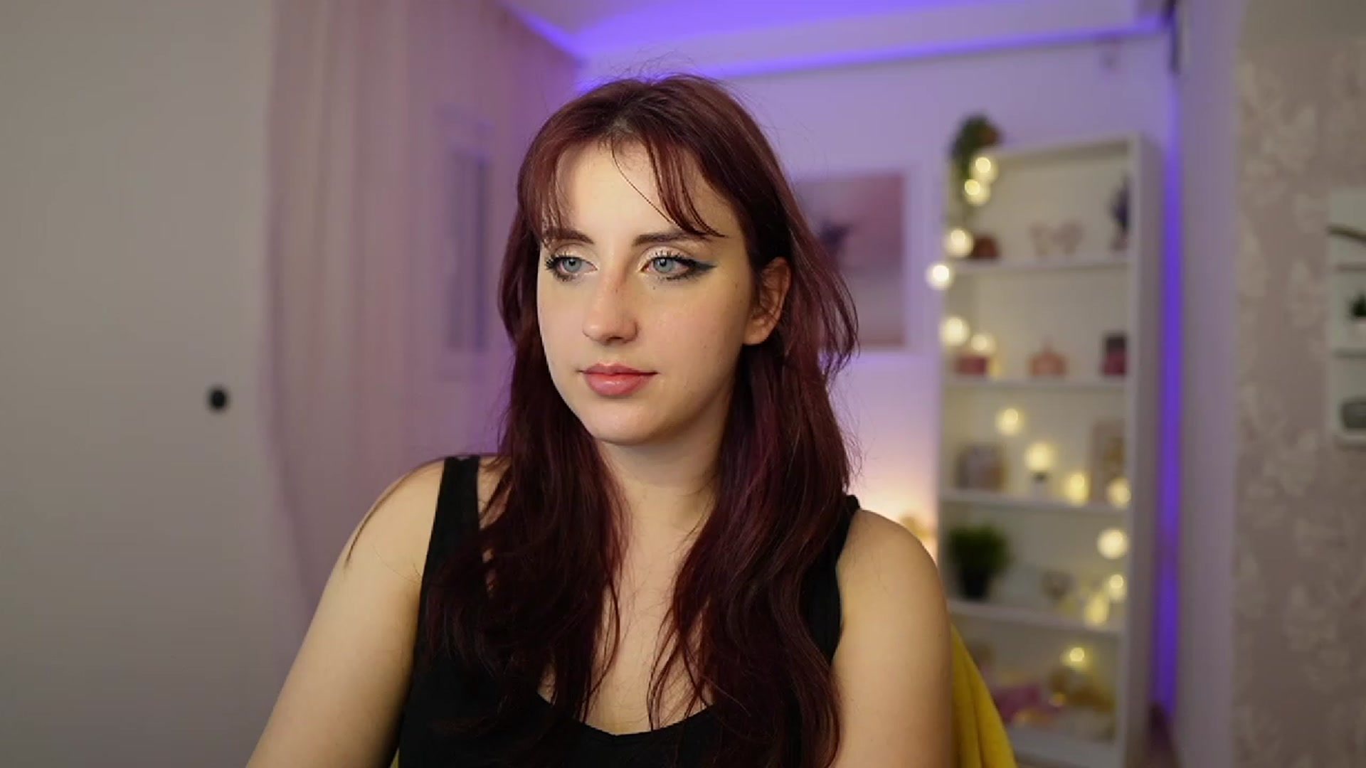 Gallery image thumbnail from Cherry_Acid18's myfreecams stream on, 11/07/2023, 24:10 image 6 of 20