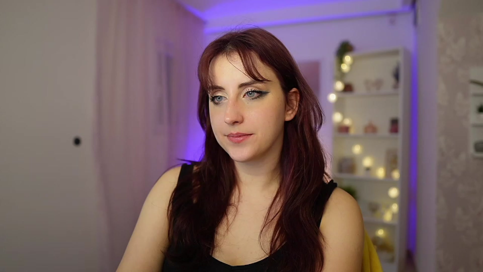 Gallery image thumbnail from Cherry_Acid18's myfreecams stream on, 11/07/2023, 24:10 image 18 of 20