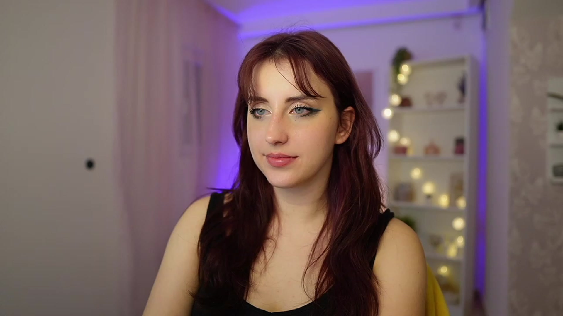 Gallery image thumbnail from Cherry_Acid18's myfreecams stream on, 11/07/2023, 24:10 image 17 of 20