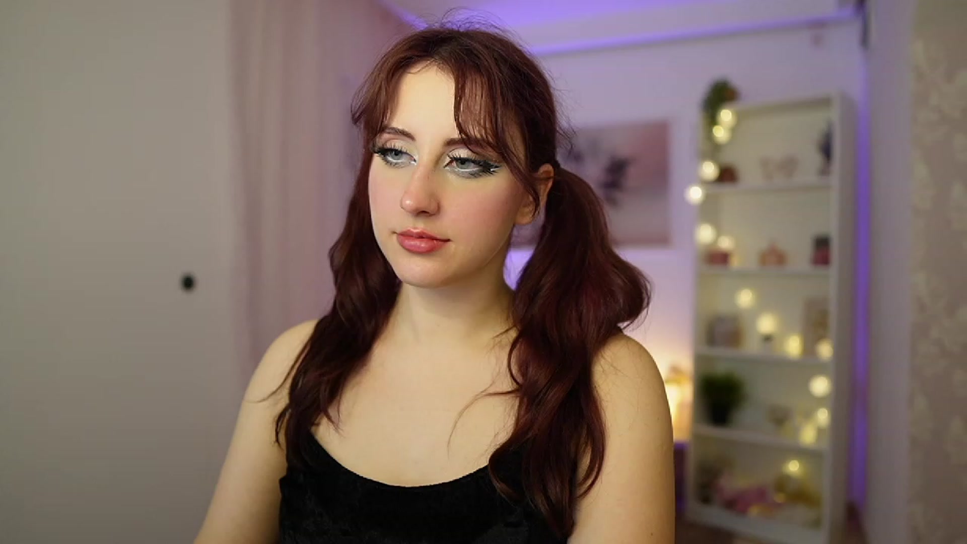 Gallery image thumbnail from Cherry_Acid18's myfreecams stream on, 11/07/2023, 20:36 image 17 of 20