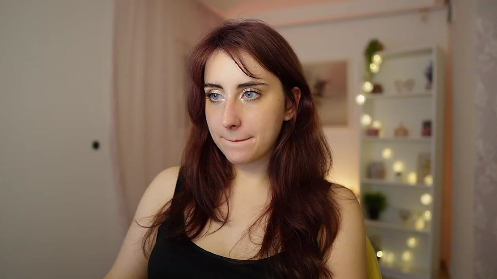 Gallery image thumbnail from Cherry_Acid18's myfreecams stream on, 11/09/2023, 20:19 image 10 of 20