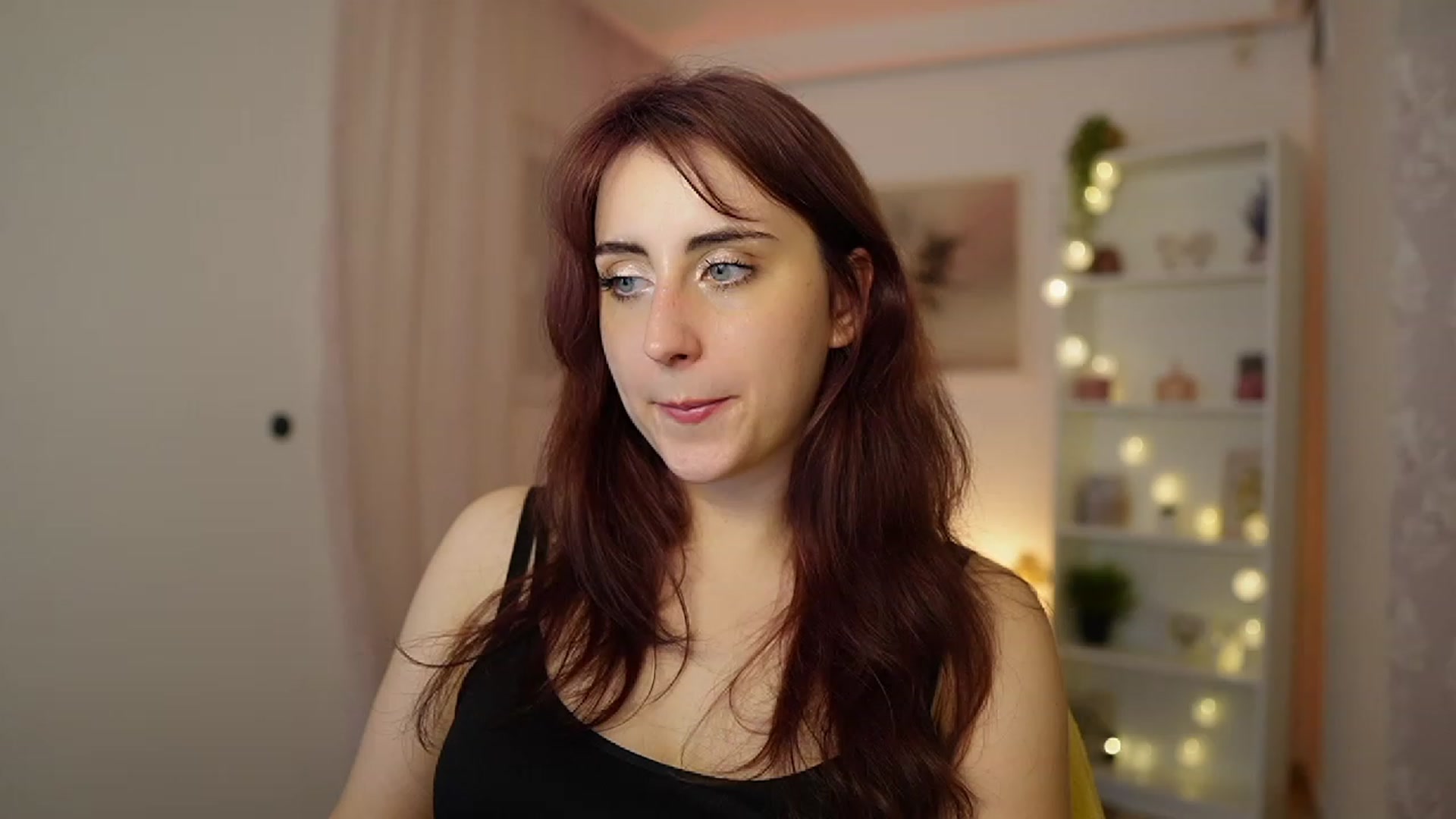 Gallery image thumbnail from Cherry_Acid18's myfreecams stream on, 11/09/2023, 20:19 image 13 of 20