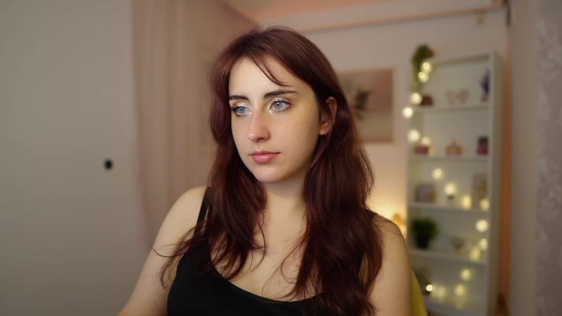 Gallery image thumbnail from Cherry_Acid18's myfreecams stream on, 11/09/2023, 20:19 image 14 of 20