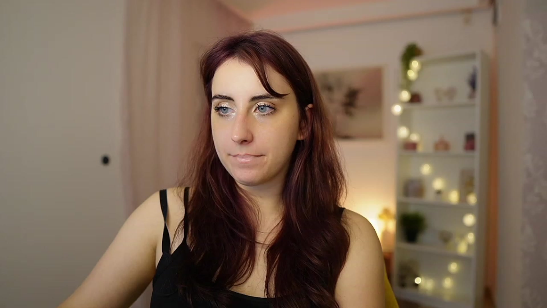 Gallery image thumbnail from Cherry_Acid18's myfreecams stream on, 11/10/2023, 24:05 image 6 of 20