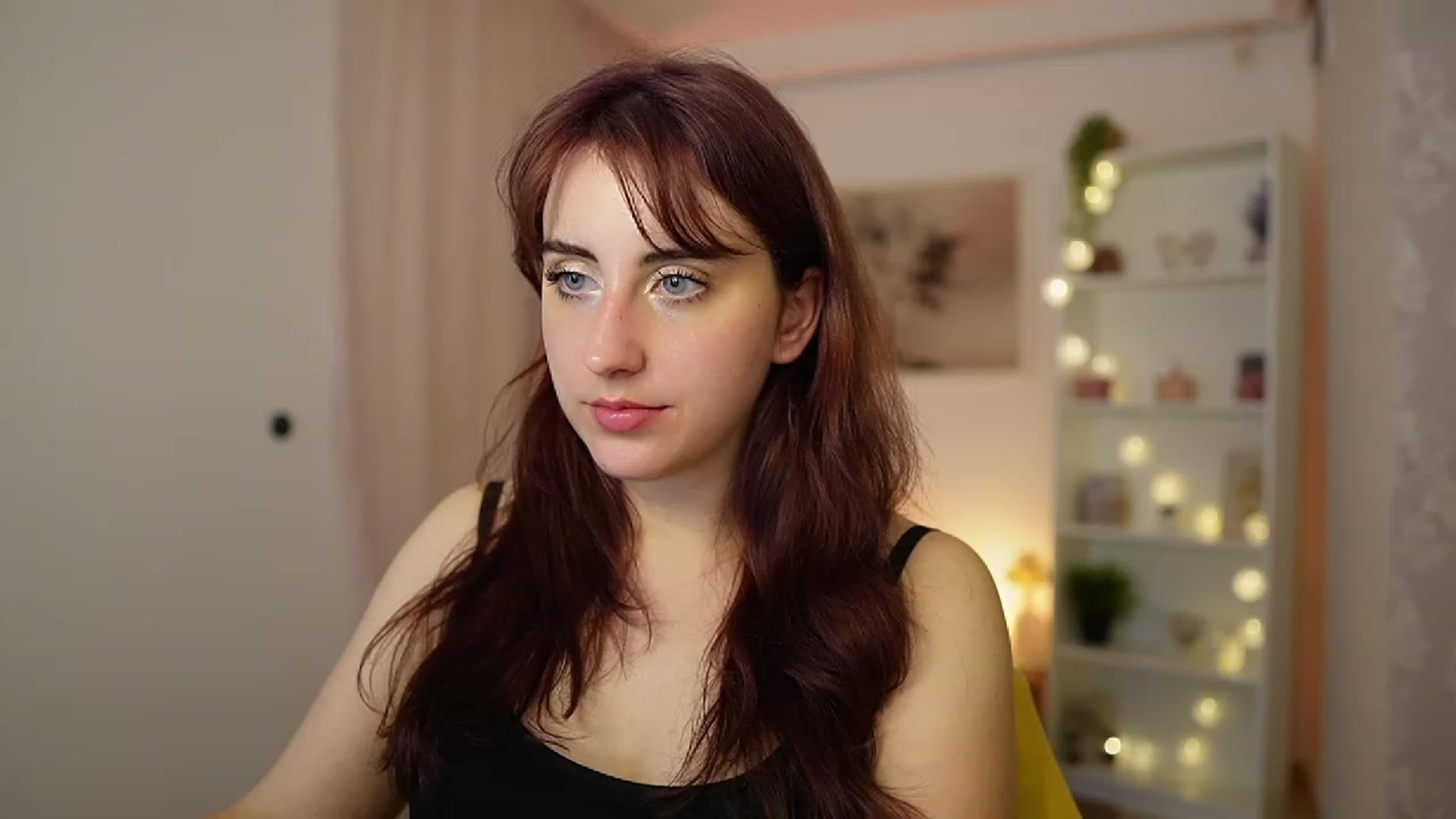 Gallery image thumbnail from Cherry_Acid18's myfreecams stream on, 11/10/2023, 24:05 image 14 of 20