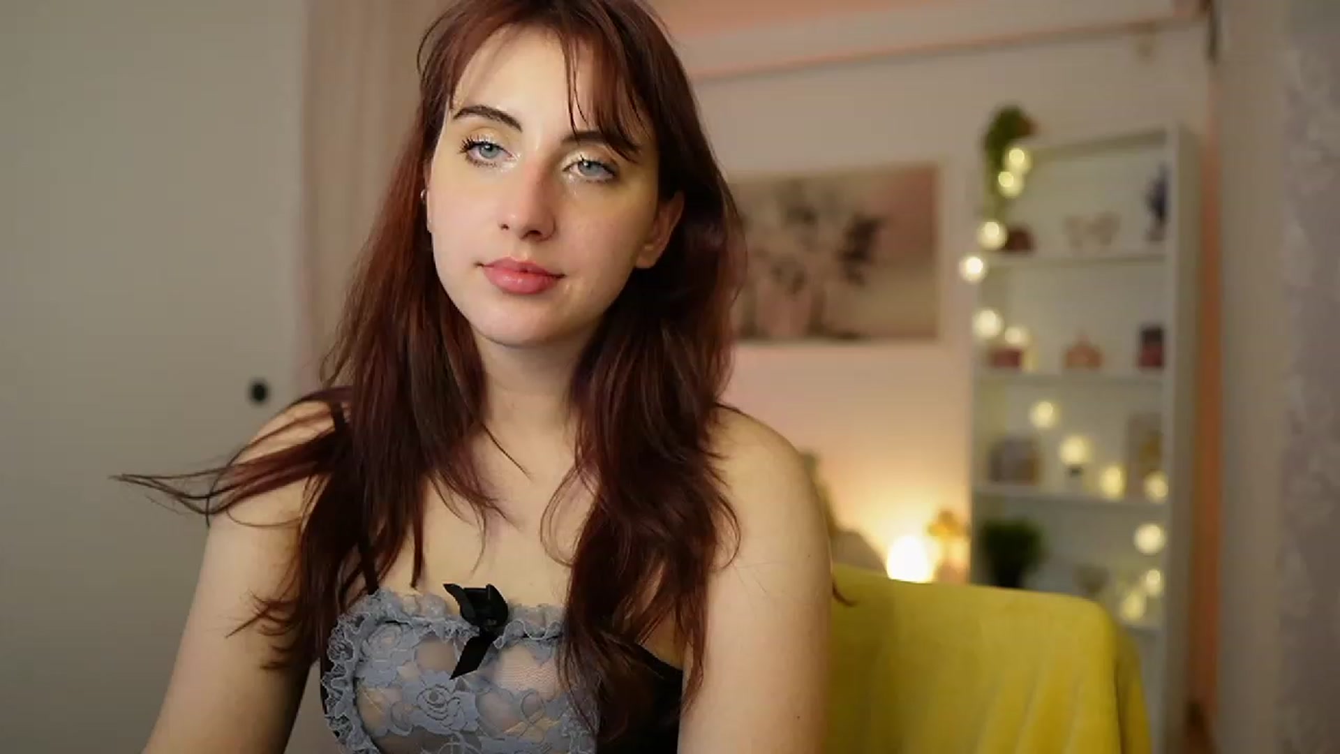 Gallery image thumbnail from Cherry_Acid18's myfreecams stream on, 11/10/2023, 24:48 image 11 of 20