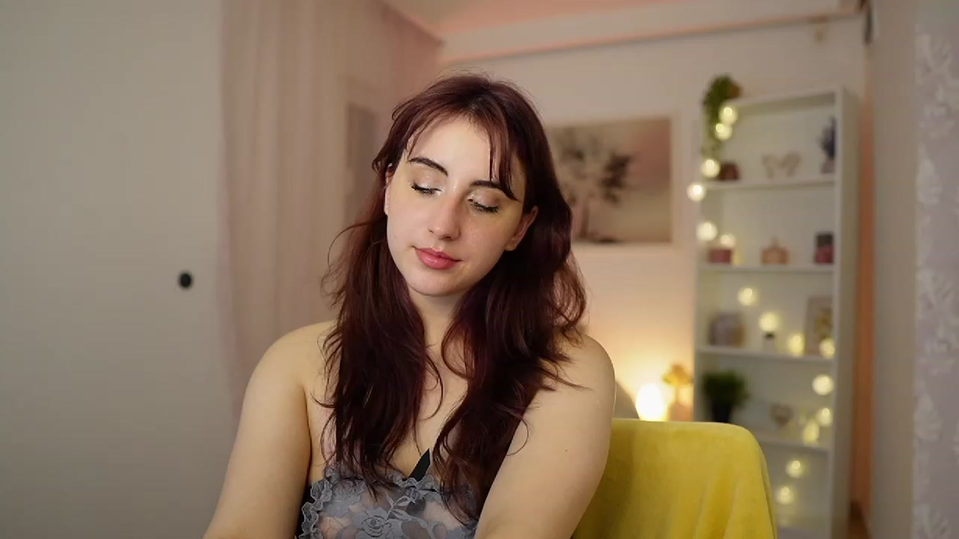 Gallery image thumbnail from Cherry_Acid18's myfreecams stream on, 11/10/2023, 24:48 image 14 of 20