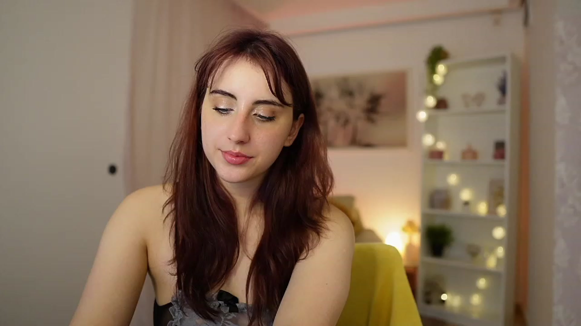 Gallery image thumbnail from Cherry_Acid18's myfreecams stream on, 11/10/2023, 24:48 image 16 of 20