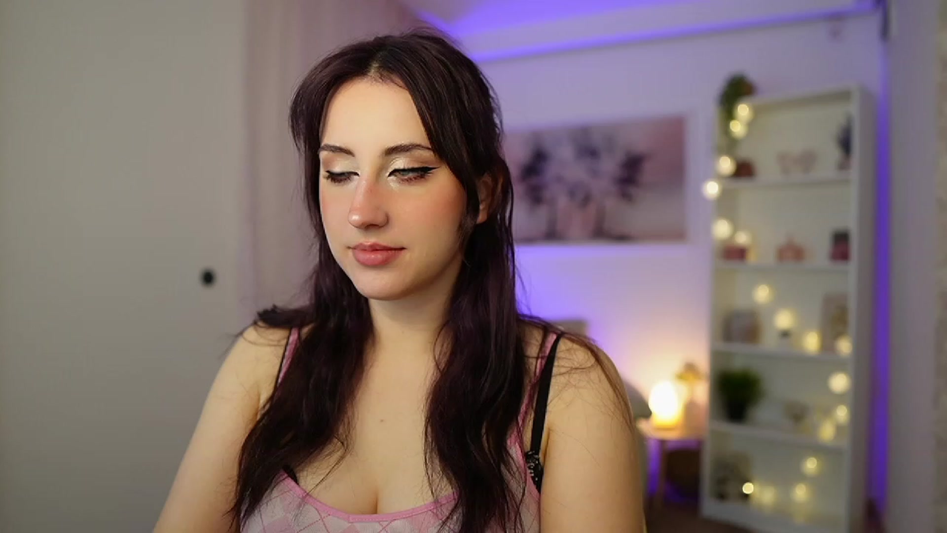 Gallery image thumbnail from Cherry_Acid18's myfreecams stream on, 11/12/2023, 19:57 image 2 of 20