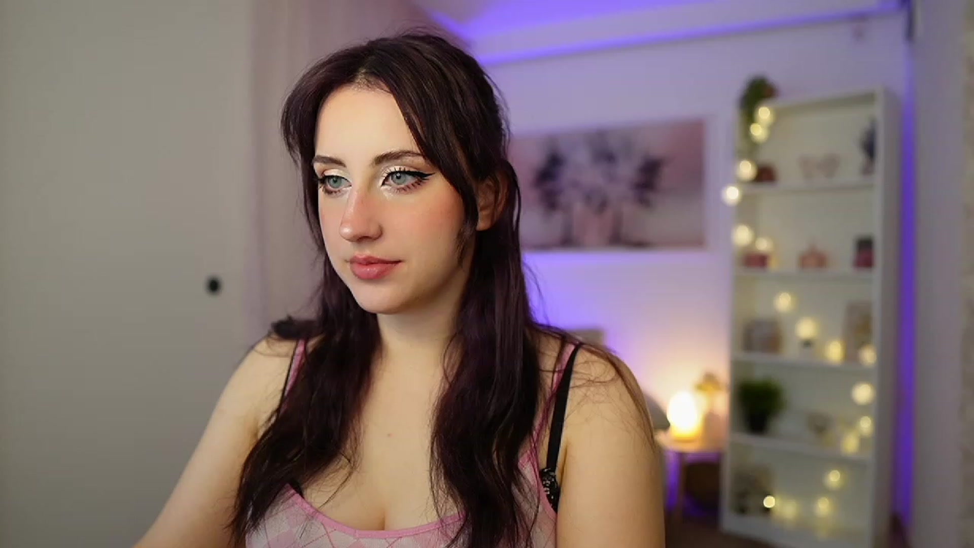 Gallery image thumbnail from Cherry_Acid18's myfreecams stream on, 11/12/2023, 19:57 image 7 of 20