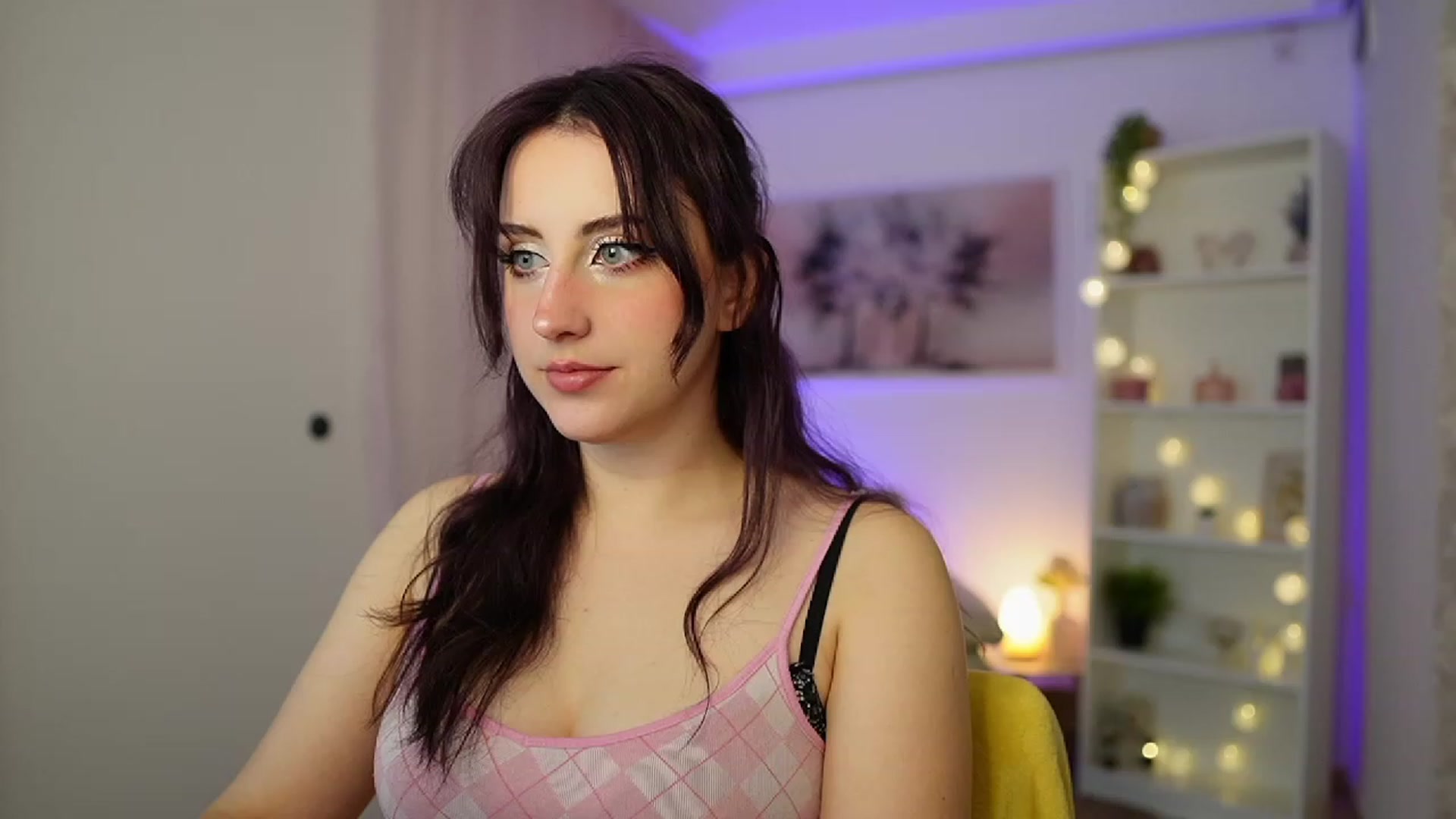 Gallery image thumbnail from Cherry_Acid18's myfreecams stream on, 11/12/2023, 19:57 image 20 of 20