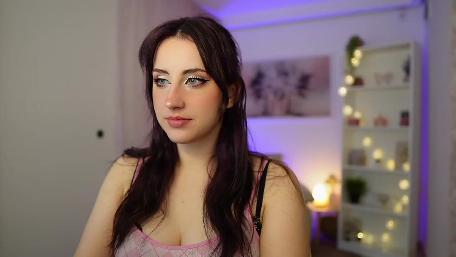 Gallery image thumbnail from Cherry_Acid18's myfreecams stream on, 11/12/2023, 19:57 image 3 of 20