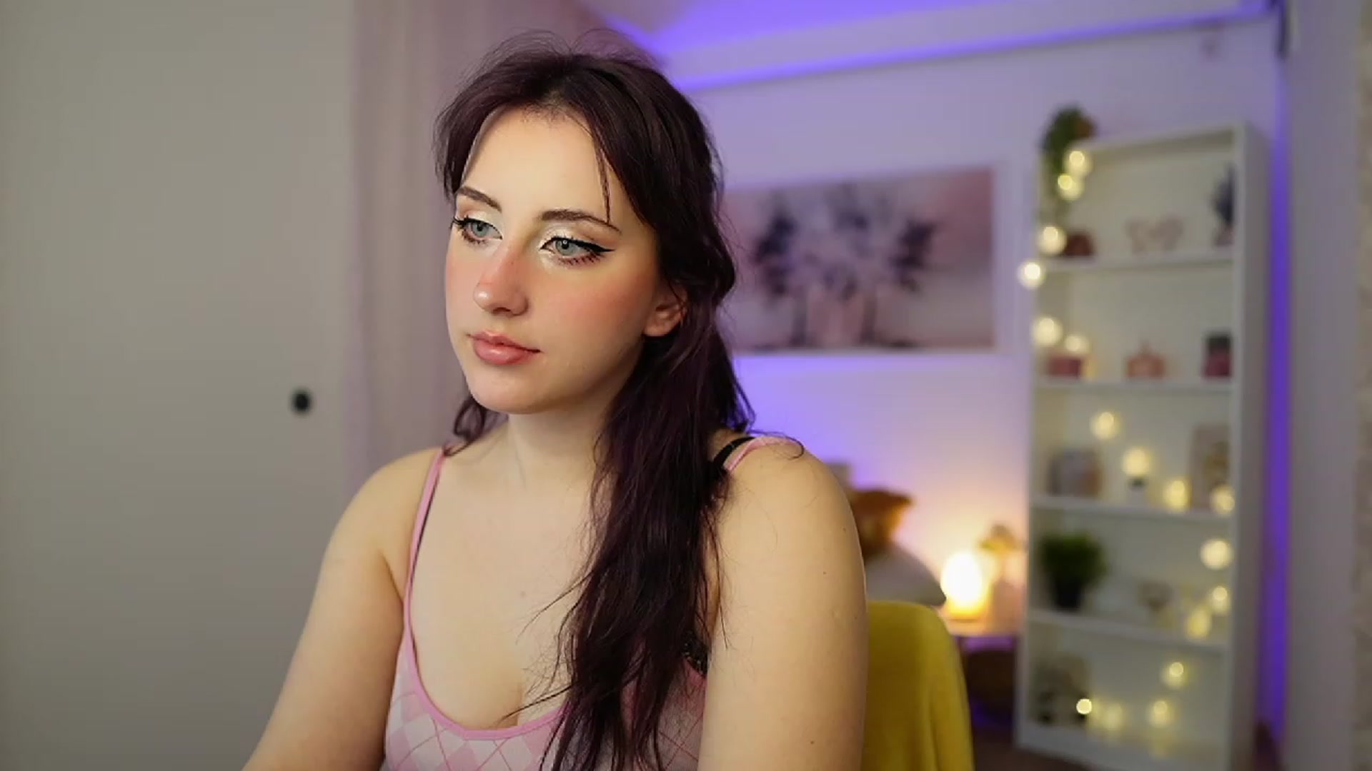 Gallery image thumbnail from Cherry_Acid18's myfreecams stream on, 11/12/2023, 21:22 image 19 of 20