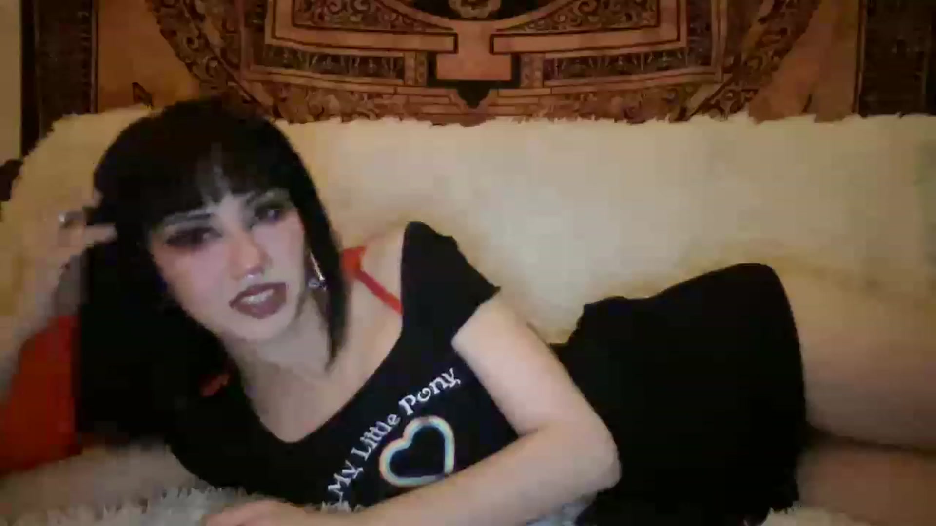 Gallery image thumbnail from Cherry_Bomb0's myfreecams stream on, 02/14/2023, 06:42 image 17 of 20