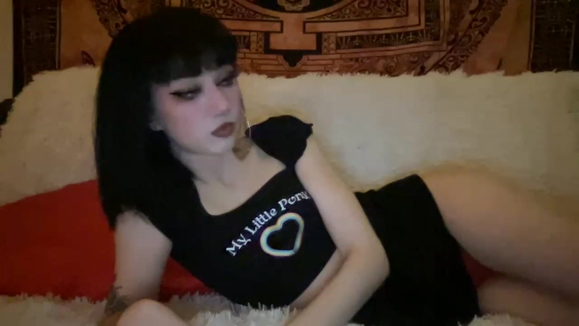 Gallery image thumbnail from Cherry_Bomb0's myfreecams stream on, 02/14/2023, 06:42 image 7 of 20