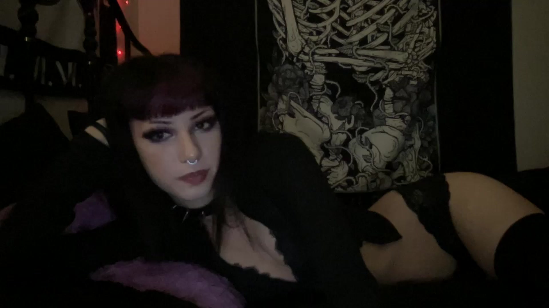 Gallery image thumbnail from Cherry_Bomb0's myfreecams stream on, 08/30/2023, 07:50 image 20 of 20