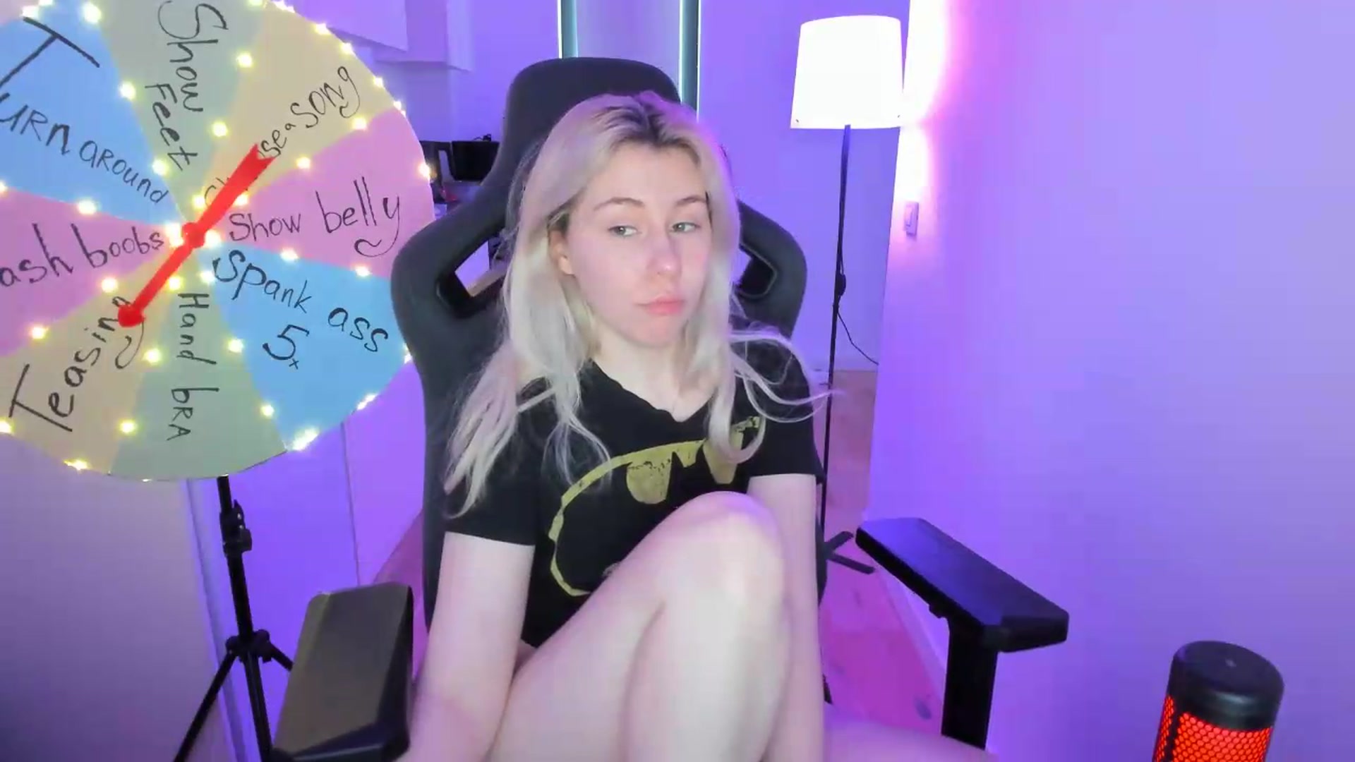 Gallery image thumbnail from Cherry_Iwe's myfreecams stream on, 06/27/2026, 09:11 image 9 of 20