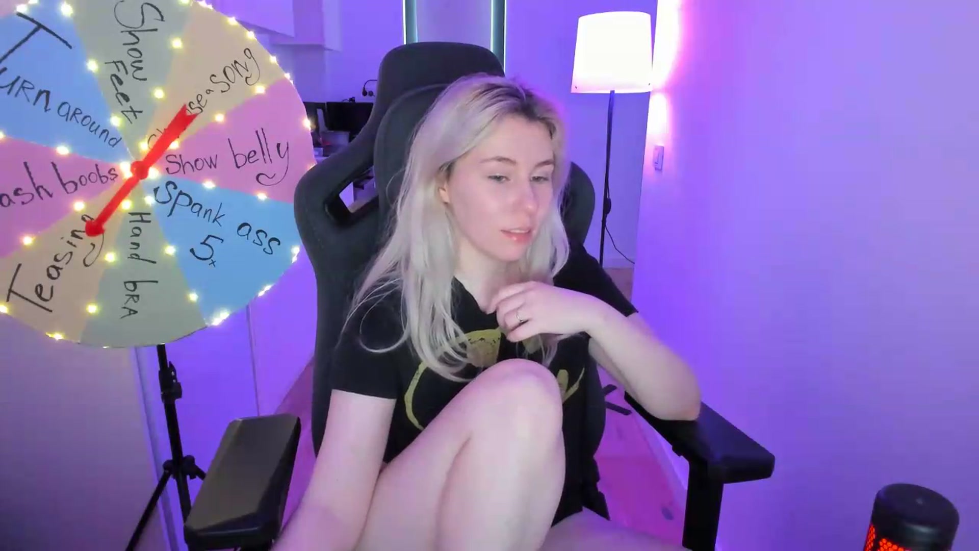 Gallery image thumbnail from Cherry_Iwe's myfreecams stream on, 06/27/2026, 09:11 image 12 of 20