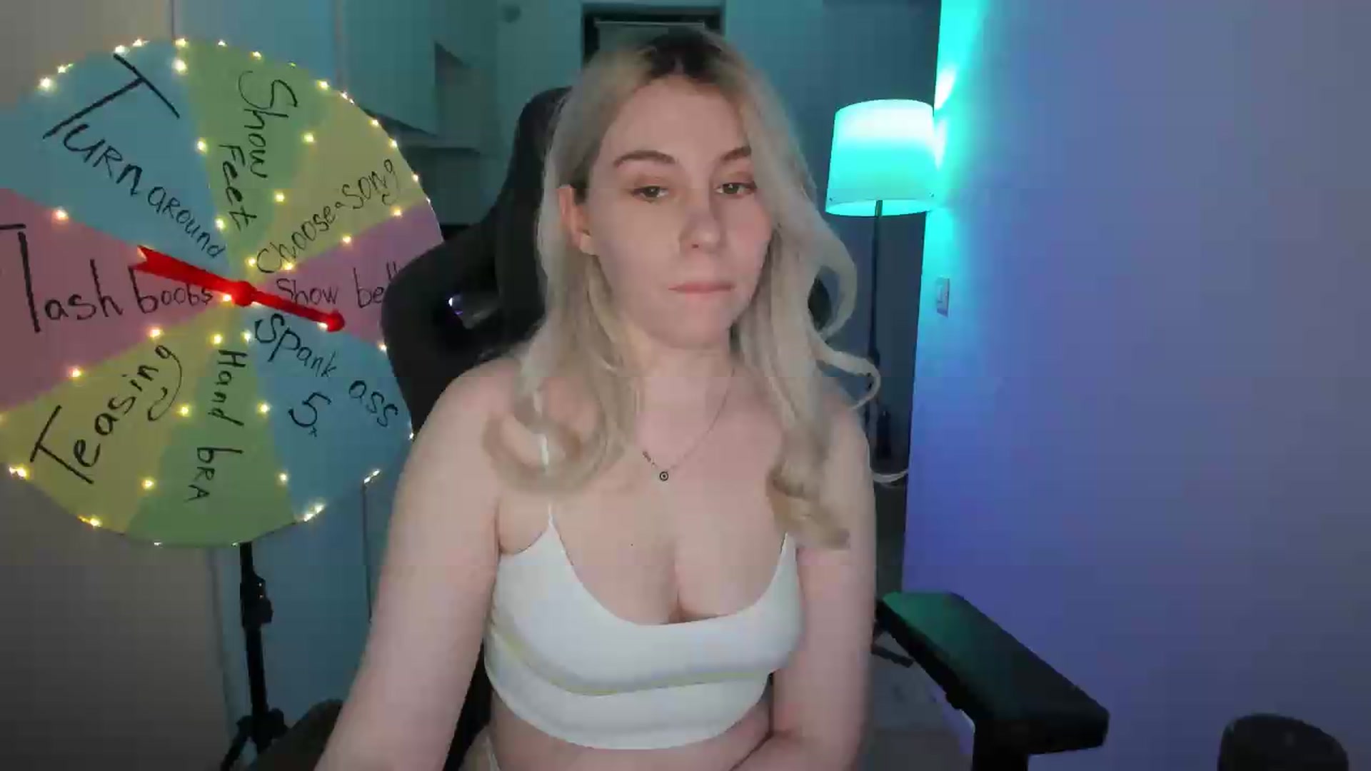 Gallery image thumbnail from Cherry_Iwe's myfreecams stream on, 07/06/2026, 18:59 image 8 of 20