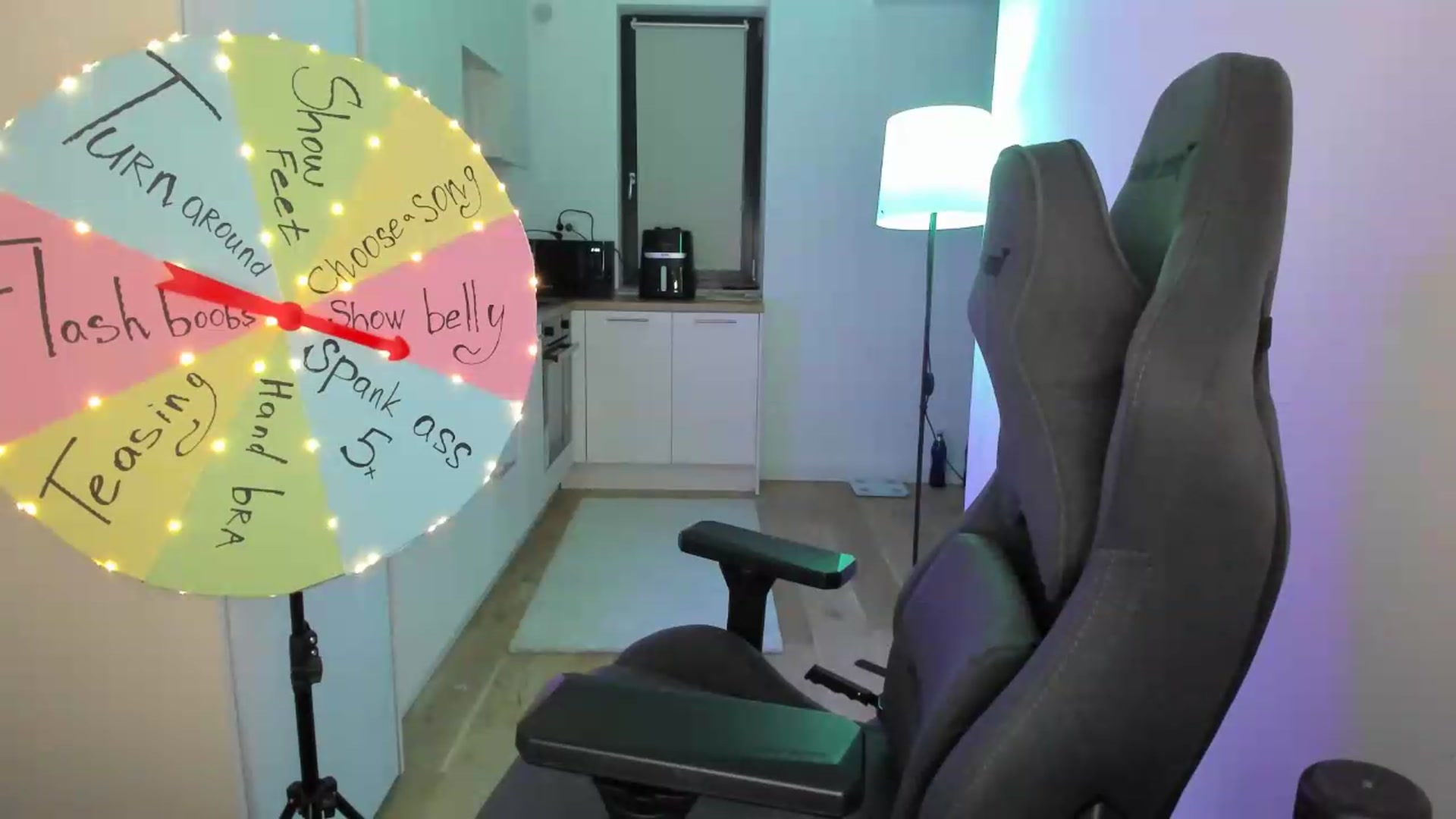 Gallery image thumbnail from Cherry_Iwe's myfreecams stream on, 07/06/2026, 18:59 image 18 of 20