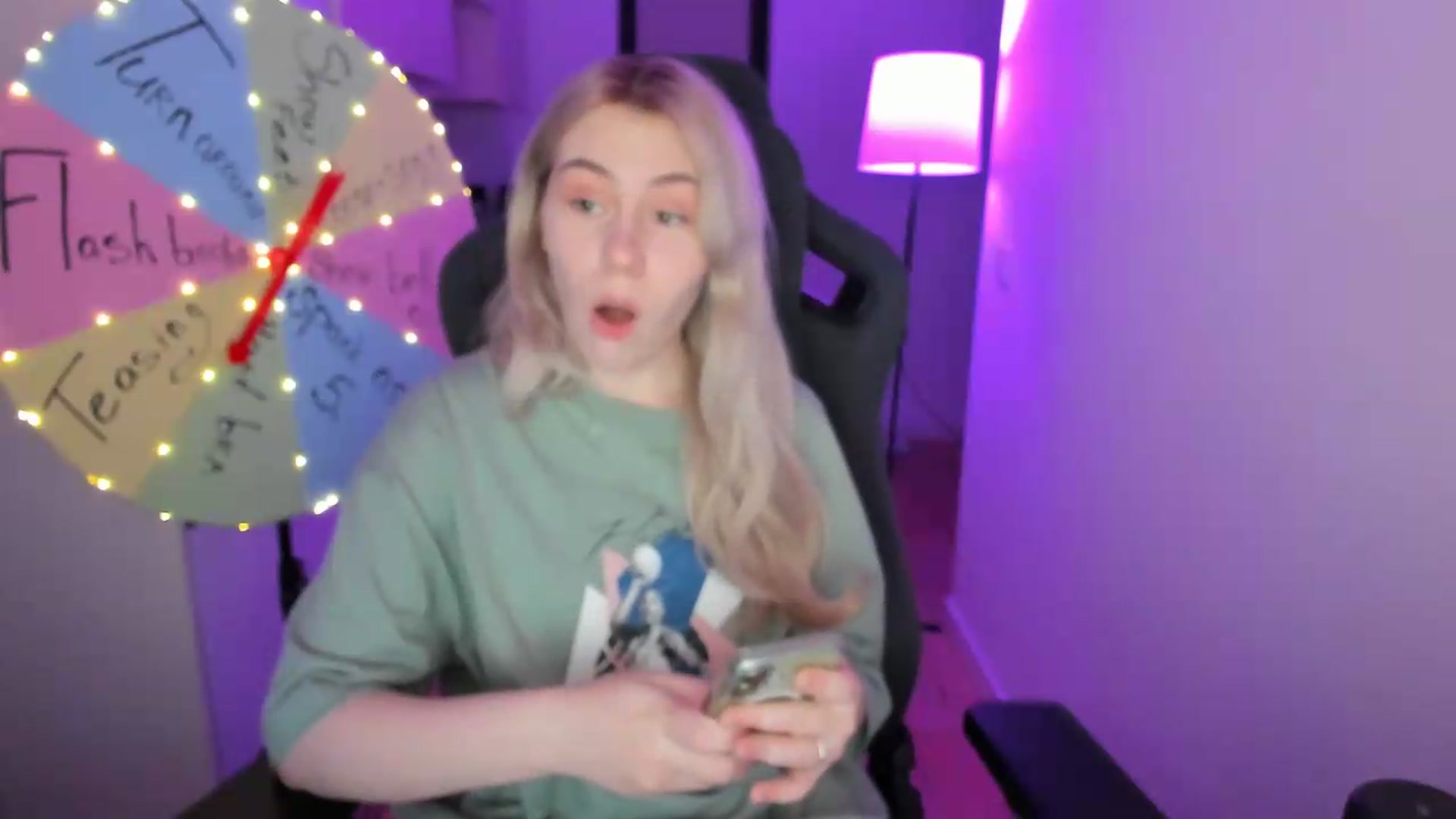 Gallery image thumbnail from Cherry_Iwe's myfreecams stream on, 07/19/2026, 18:48 image 11 of 20